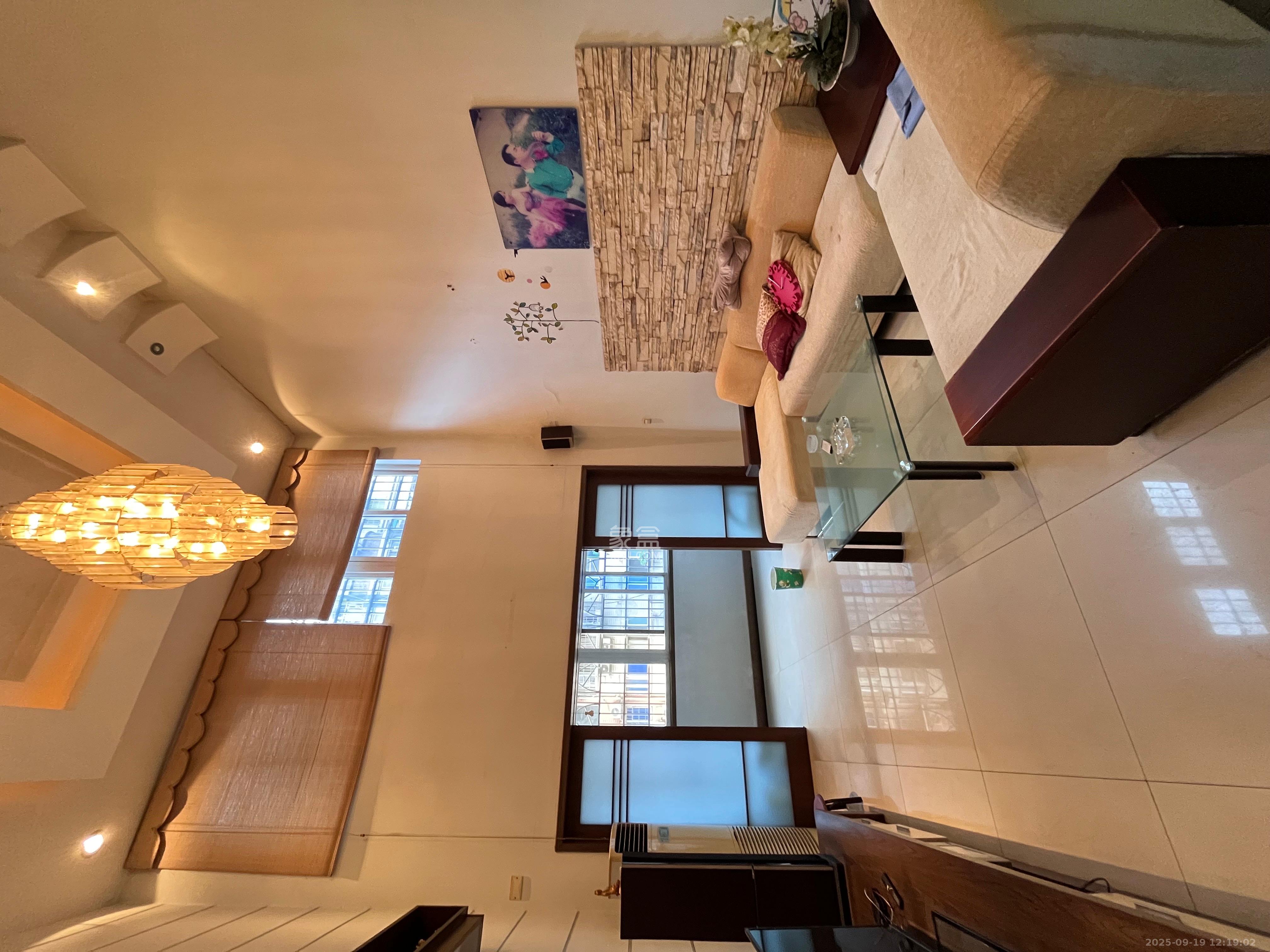 森宇佳园 4室2厅1卫 2400.0元/月 森宇佳园 4室2厅1卫 2400.0元/月室内图