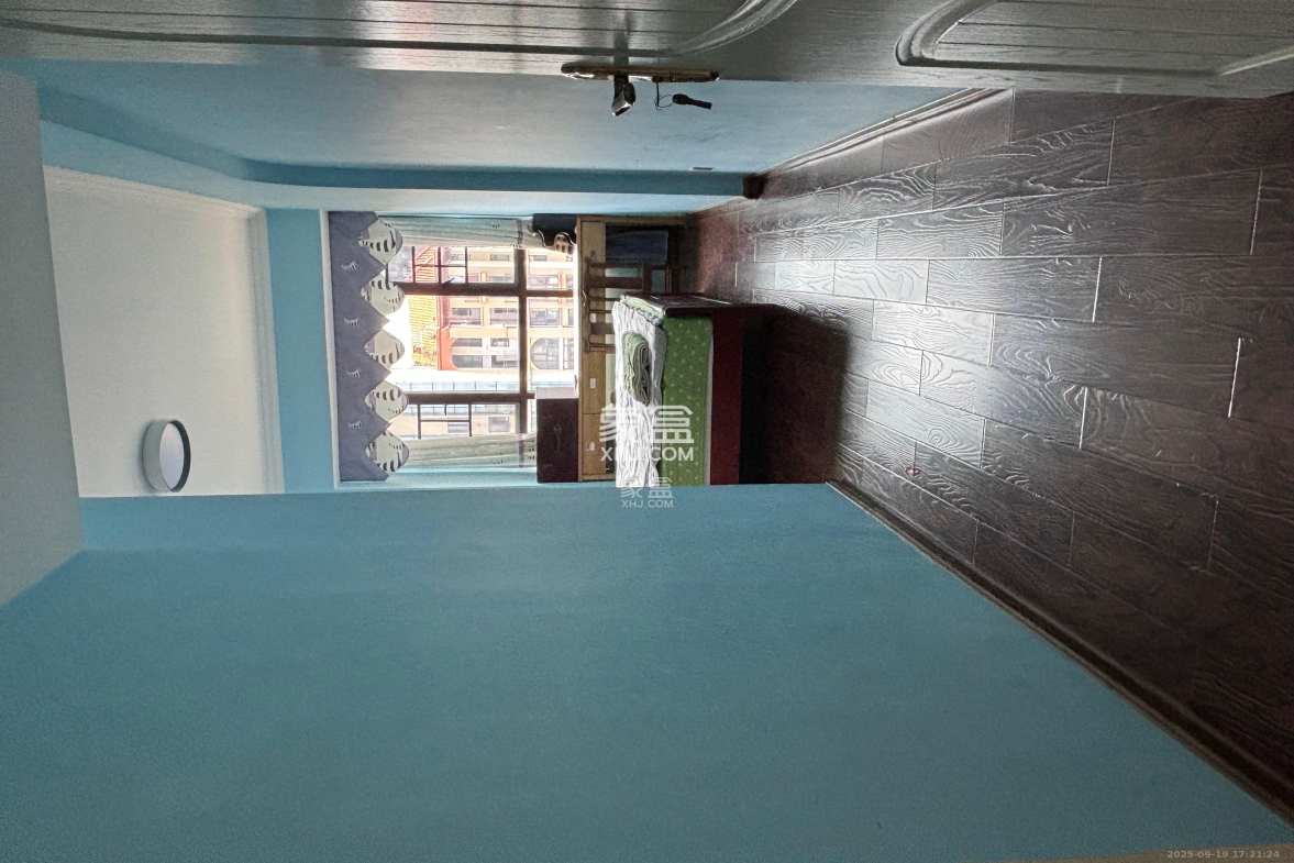 芙佳花园 4室2厅2卫 2500.0元/月 芙佳花园 4室2厅2卫 2500.0元/月室内图