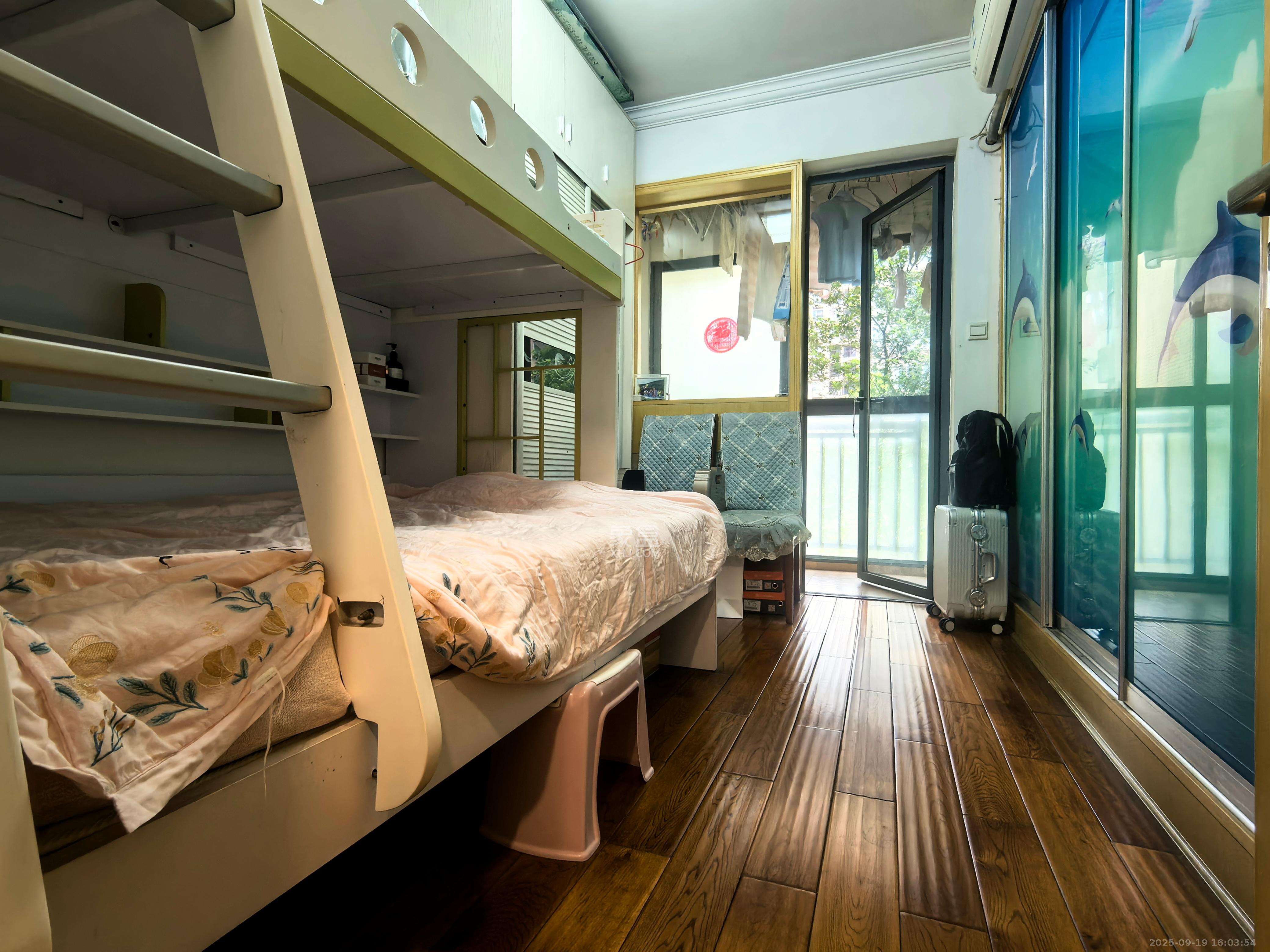 万博汇  4室2厅2卫    4200.0元/月室内图