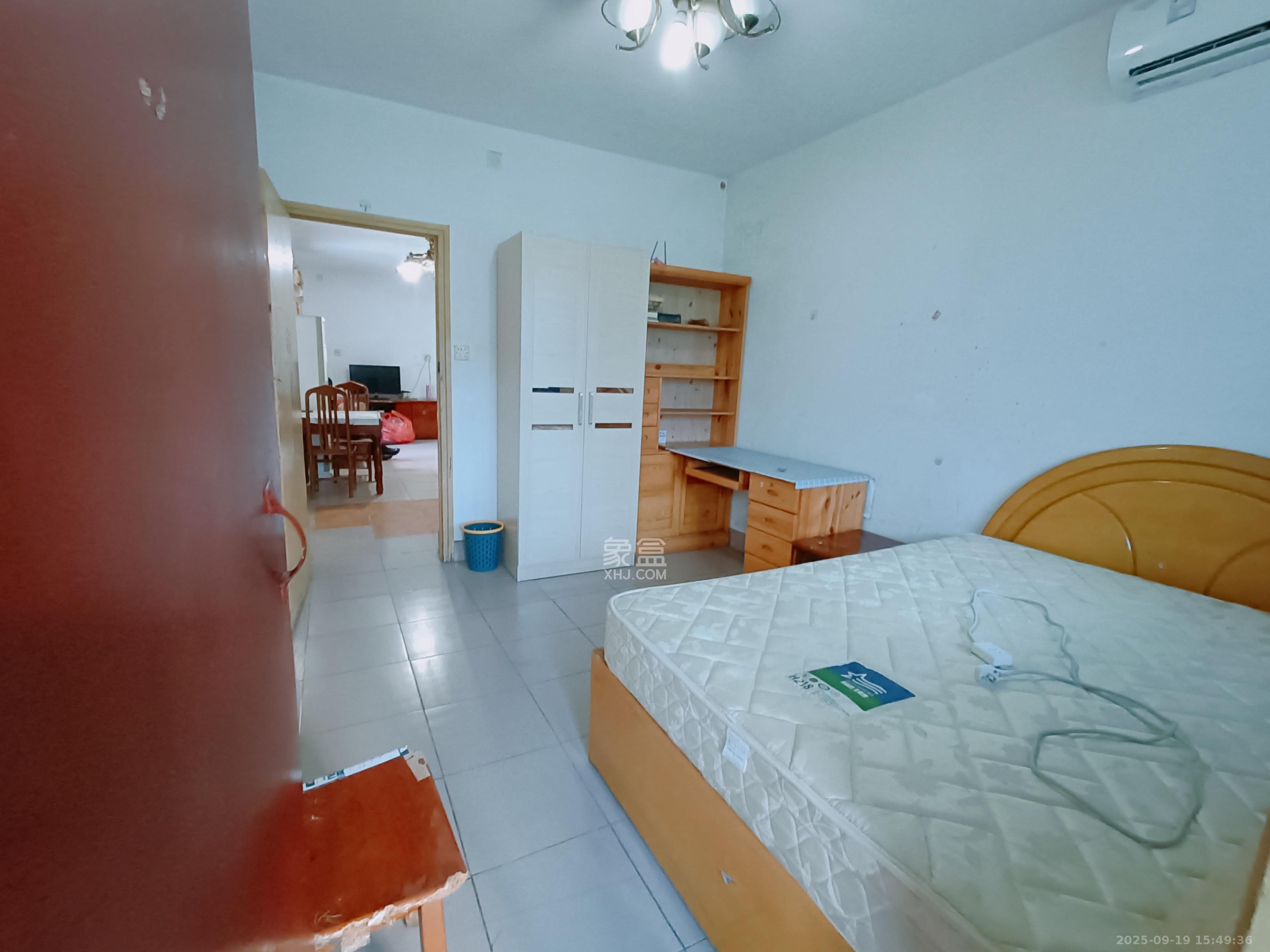 左家塘印刷厂宿舍(人印宿舍) 2室1厅1卫 1100.0元/月 左家塘印刷厂宿舍(人印宿舍) 2室1厅1卫 1100.0元/月室内图