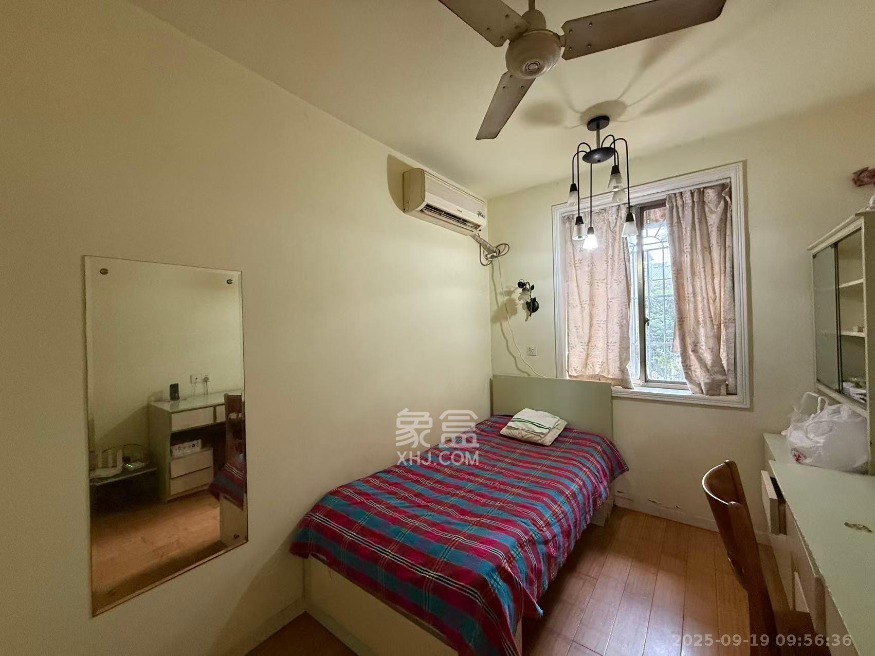 南湖路水工机械厂宿舍 2室1厅1卫 1600.0元/月 南湖路水工机械厂宿舍 2室1厅1卫 1600.0元/月室内图