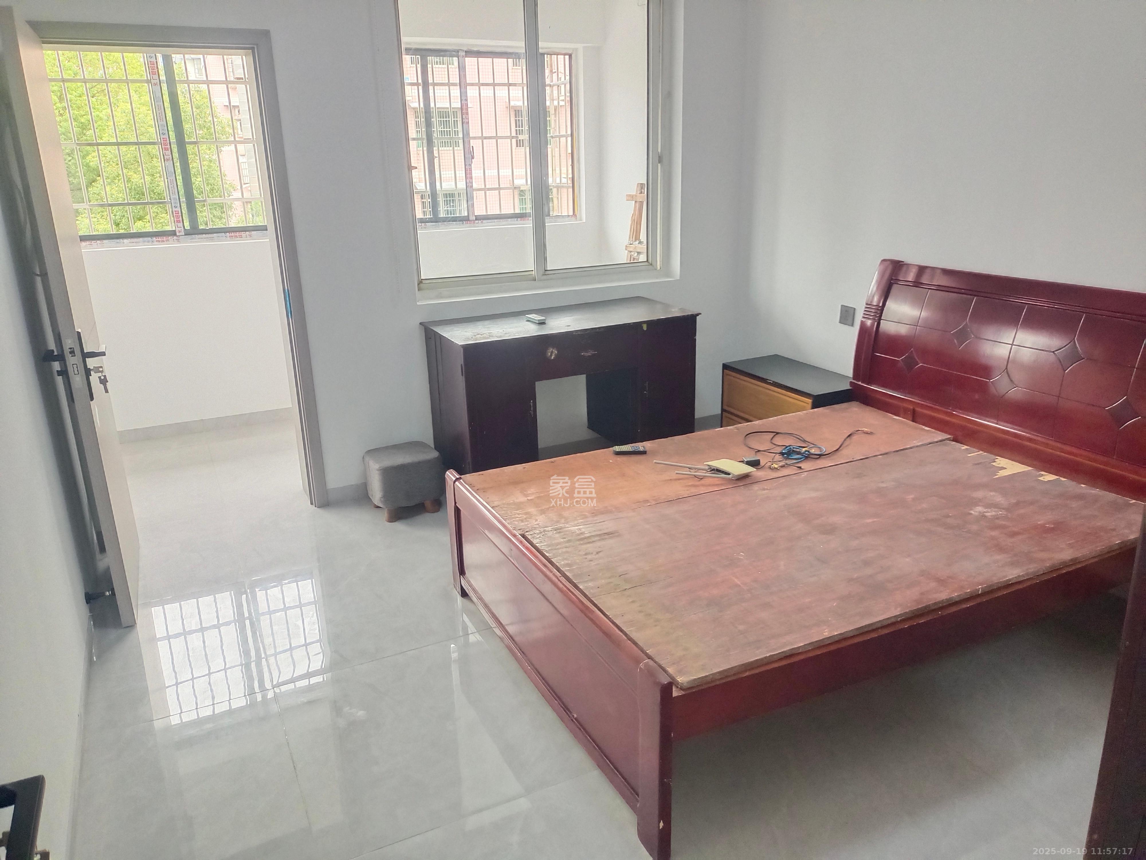 广厦新苑  2室1厅1卫    2000.0元/月室内图