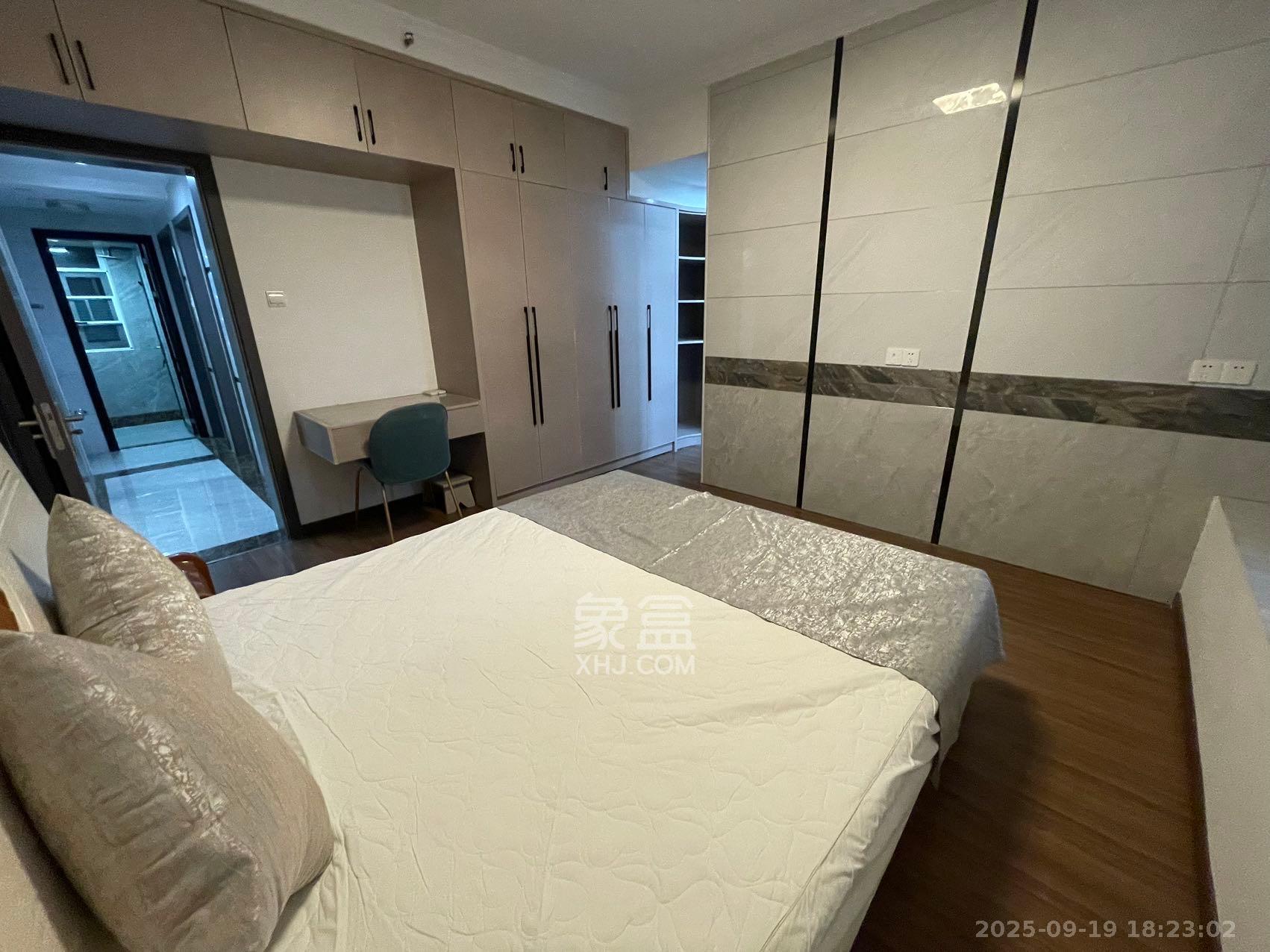 北辰三角洲C2区 3室2厅2卫 4300.0元/月 北辰三角洲C2区 3室2厅2卫 4300.0元/月室内图