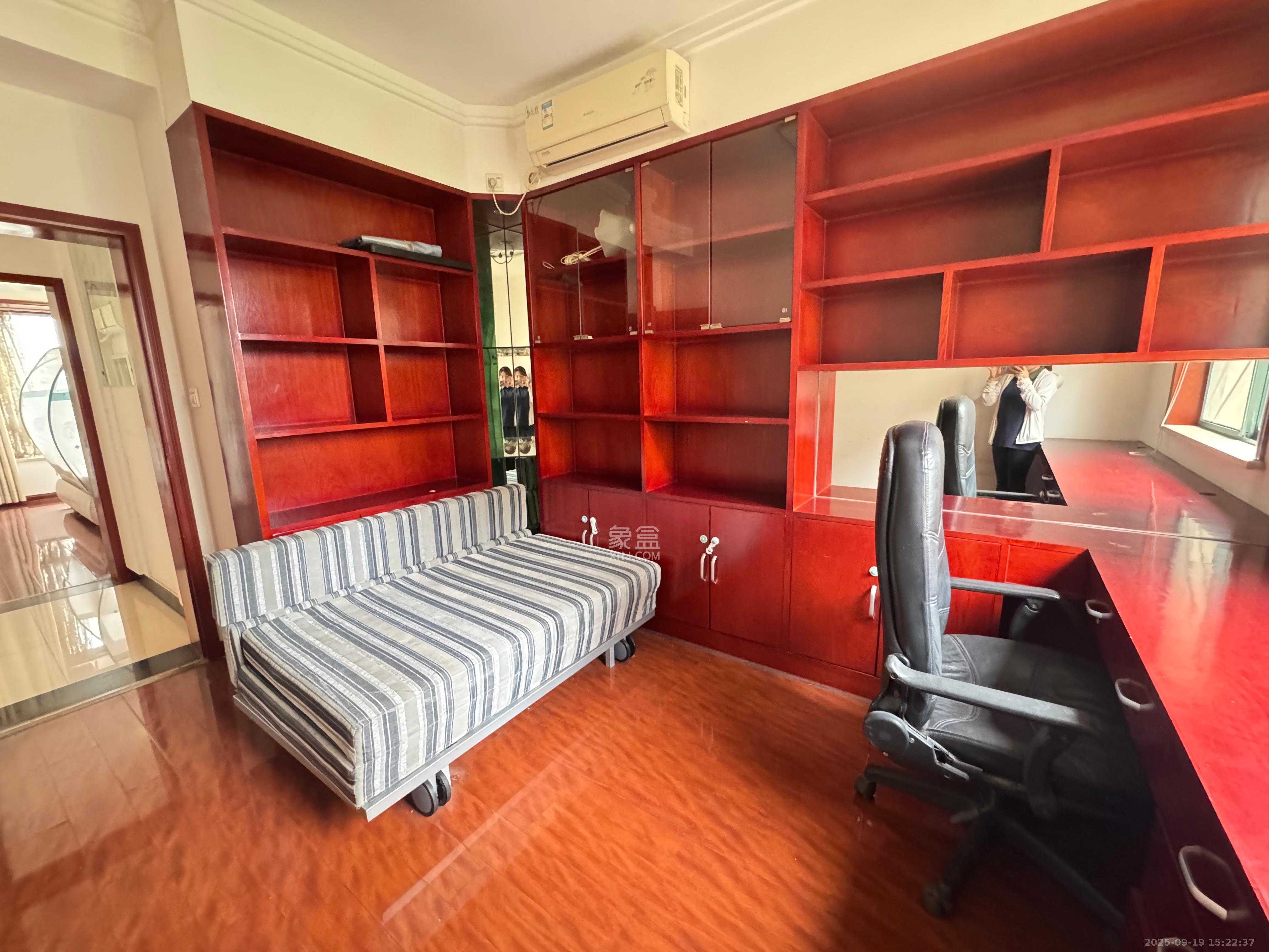 世嘉国际华城 3室2厅2卫 3000.0元/月 世嘉国际华城 3室2厅2卫 3000.0元/月室内图