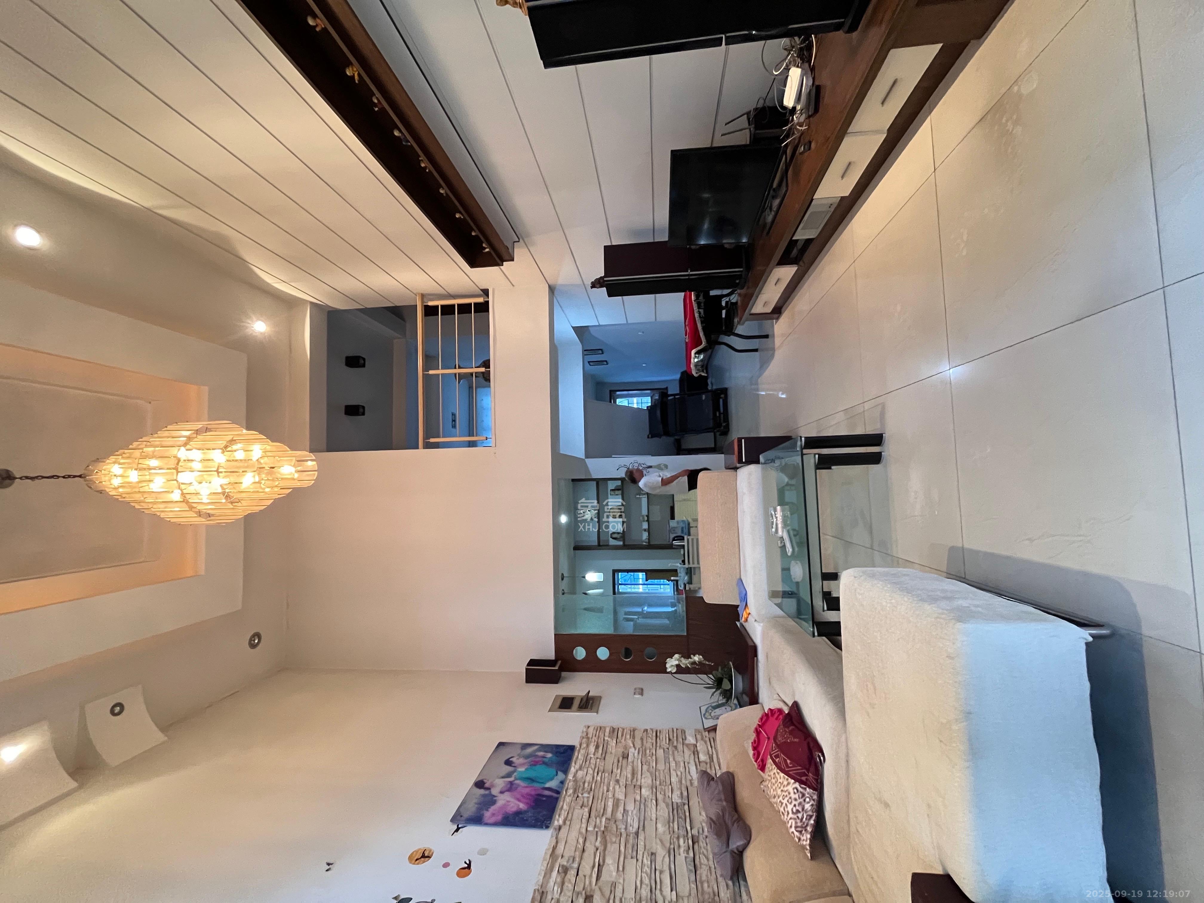 森宇佳园 4室2厅1卫 2400.0元/月 森宇佳园 4室2厅1卫 2400.0元/月室内图