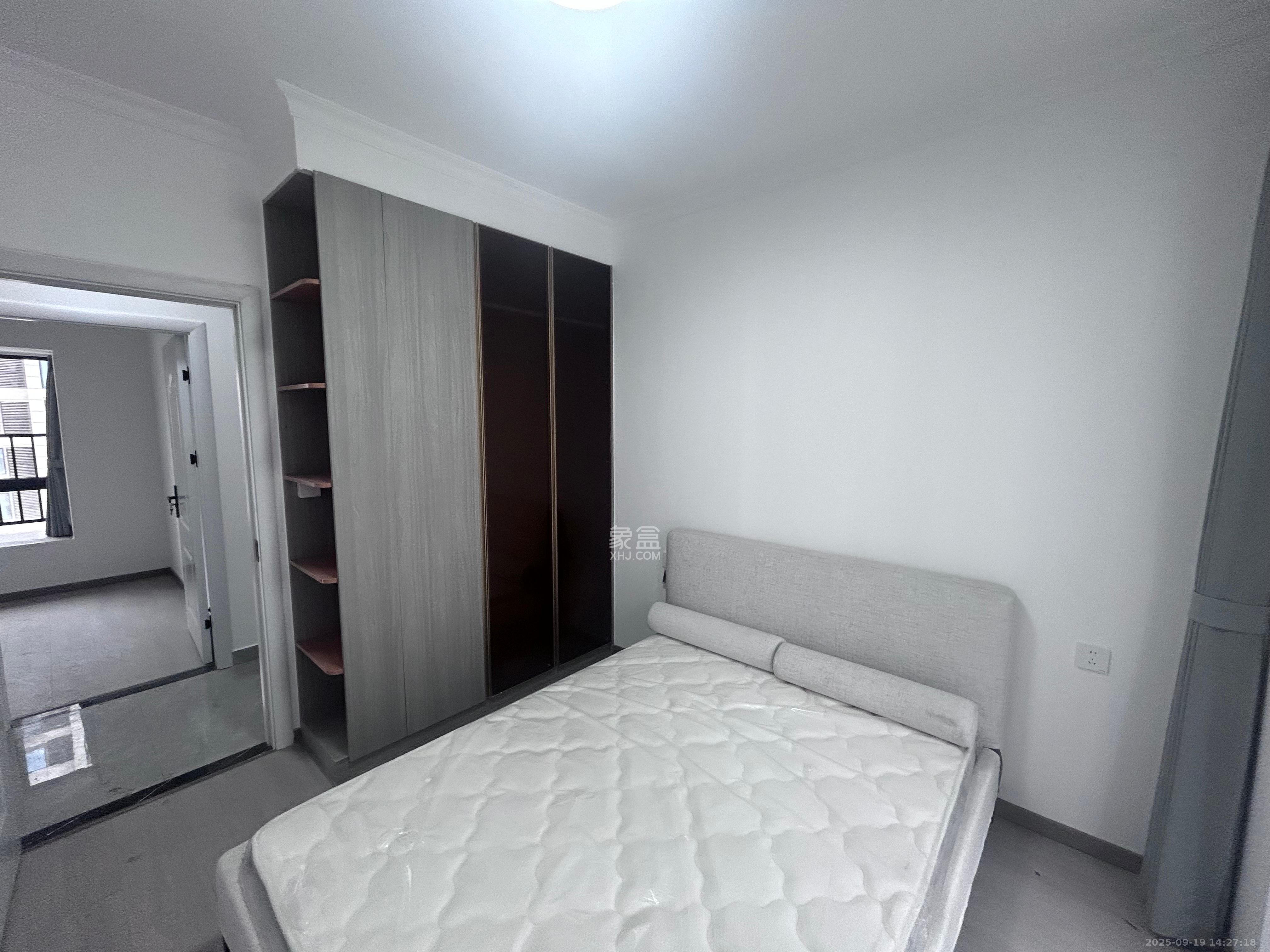 润和翰文府  4室2厅2卫    3000.0元/月室内图