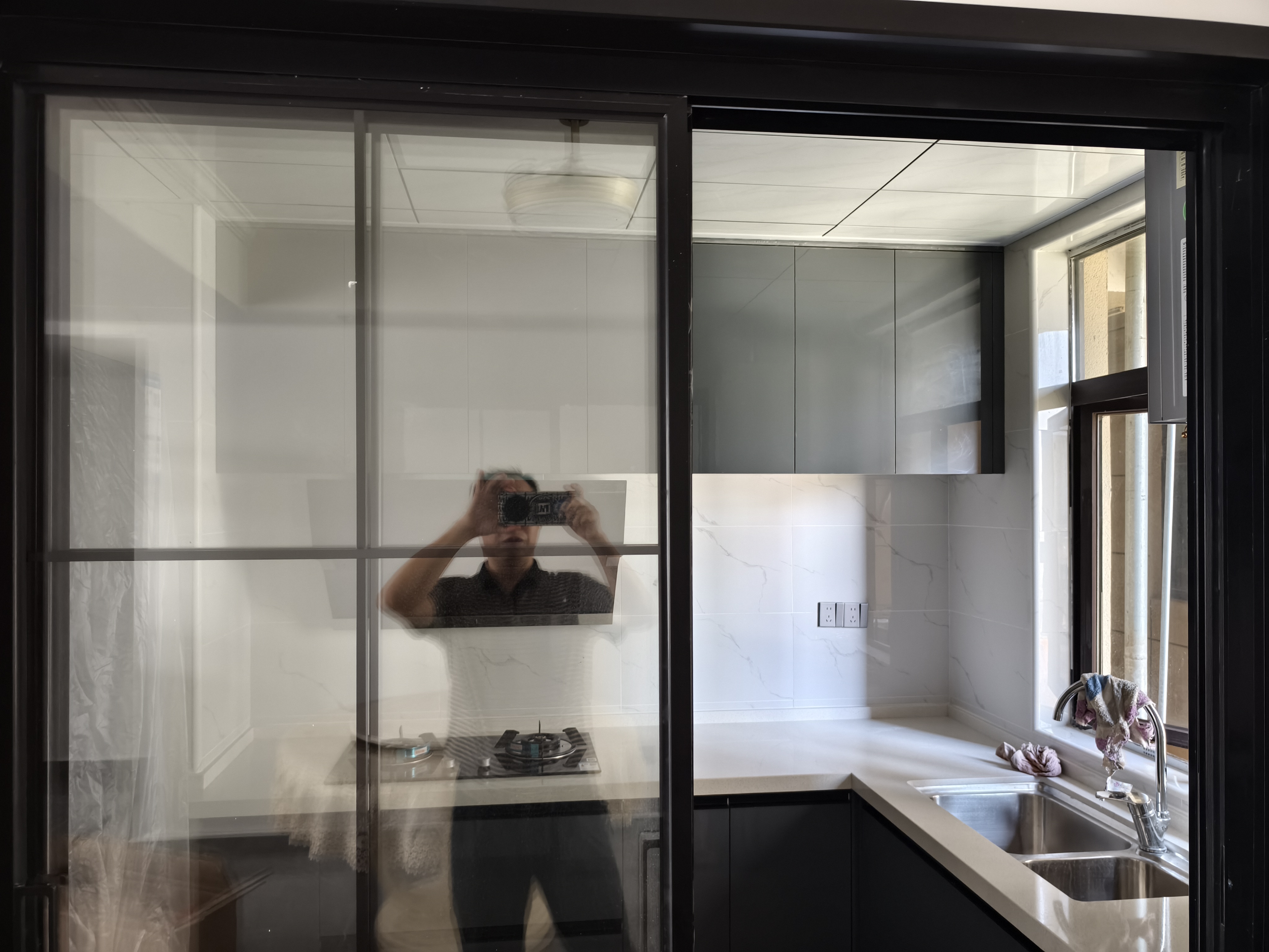 北建理想城  5室2厅2卫    2300.0元/月室内图