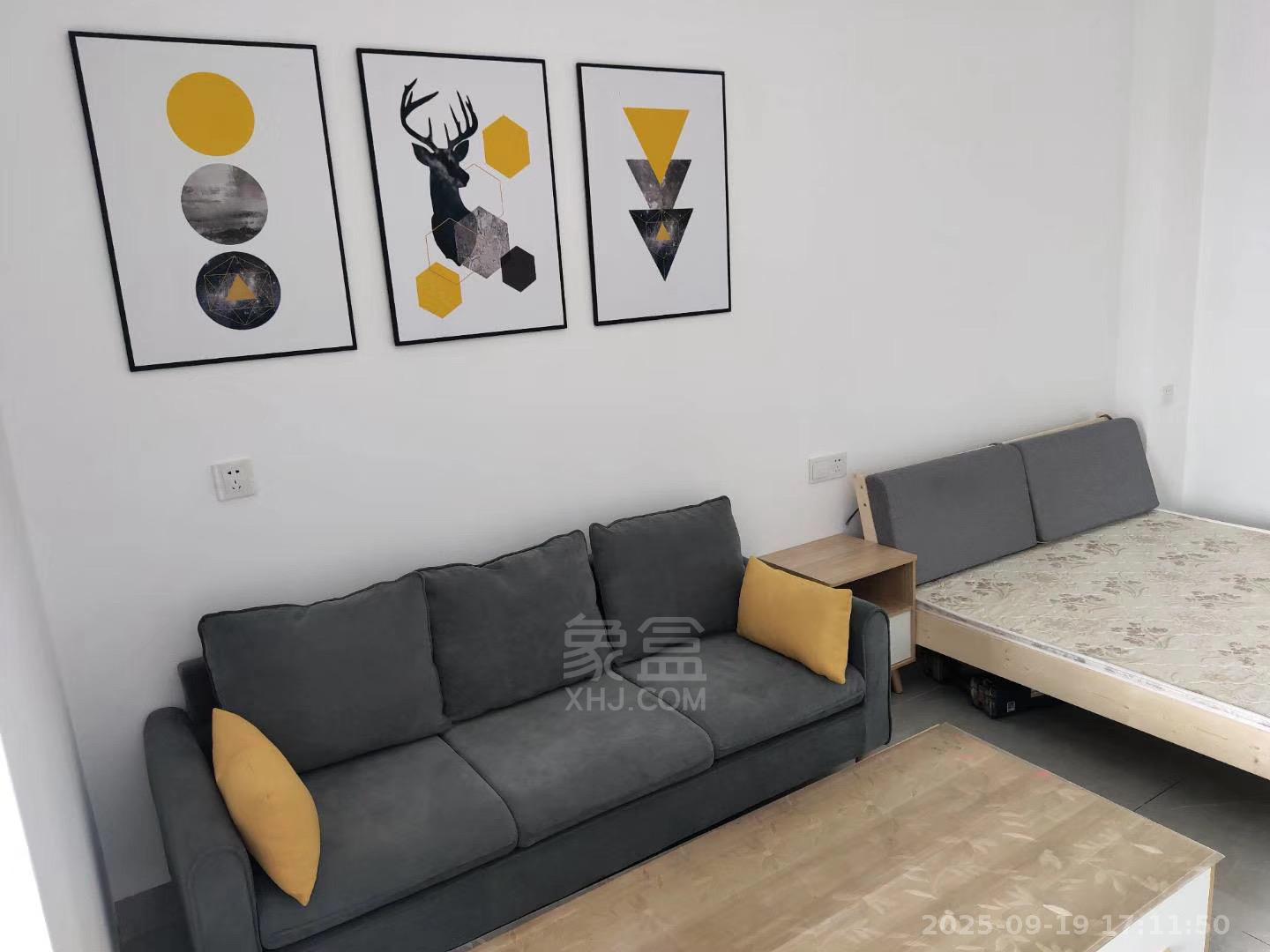 白金汉宫 1室1厅1卫 1300.0元/月 白金汉宫 1室1厅1卫 1300.0元/月室内图