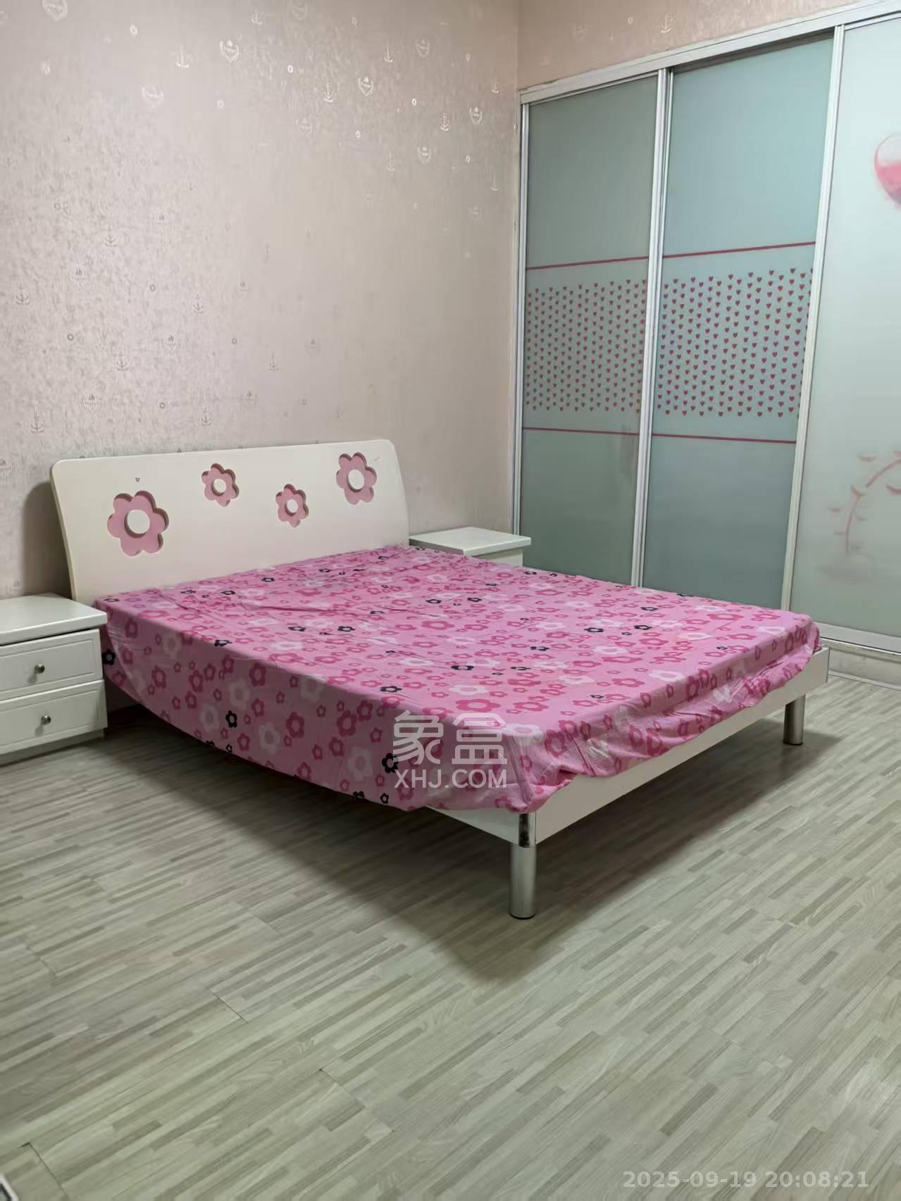 先福安置小区 2室1厅1卫 1500.0元/月 先福安置小区 2室1厅1卫 1500.0元/月室内图