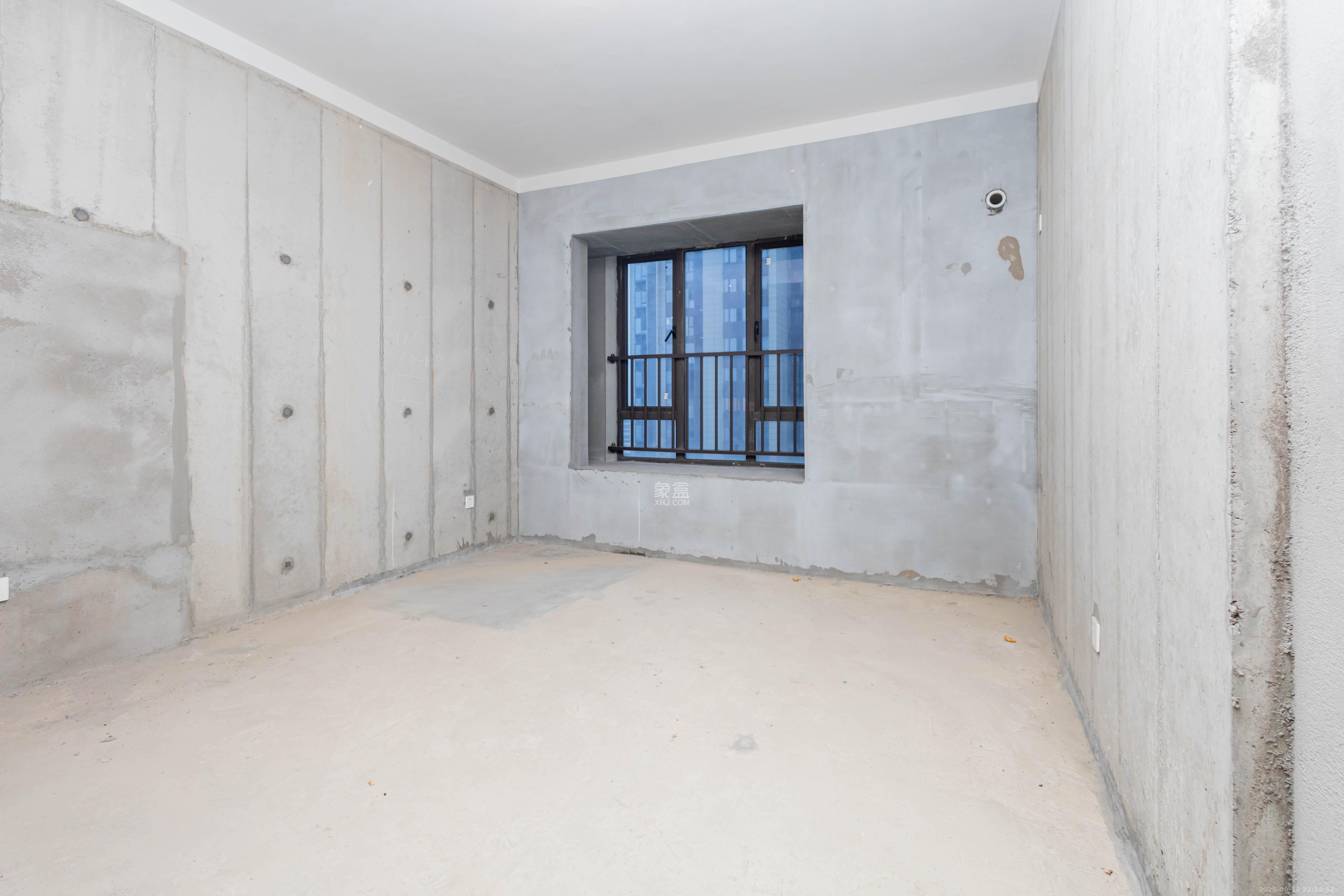 湘域芯城一期  3室2厅2卫    111.0万 湘域芯城一期  3室2厅2卫    111.0万卧室