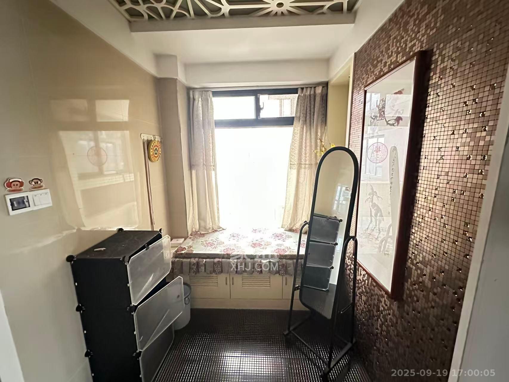 都市兰亭  4室2厅2卫    3000.0元/月室内图