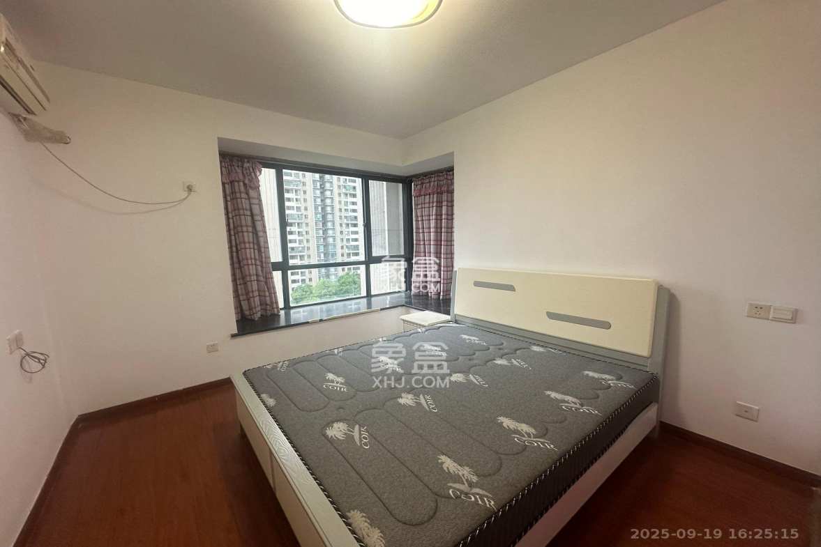 湘江世纪城达江苑 3室2厅1卫 2000.0元/月 湘江世纪城达江苑 3室2厅1卫 2000.0元/月室内图