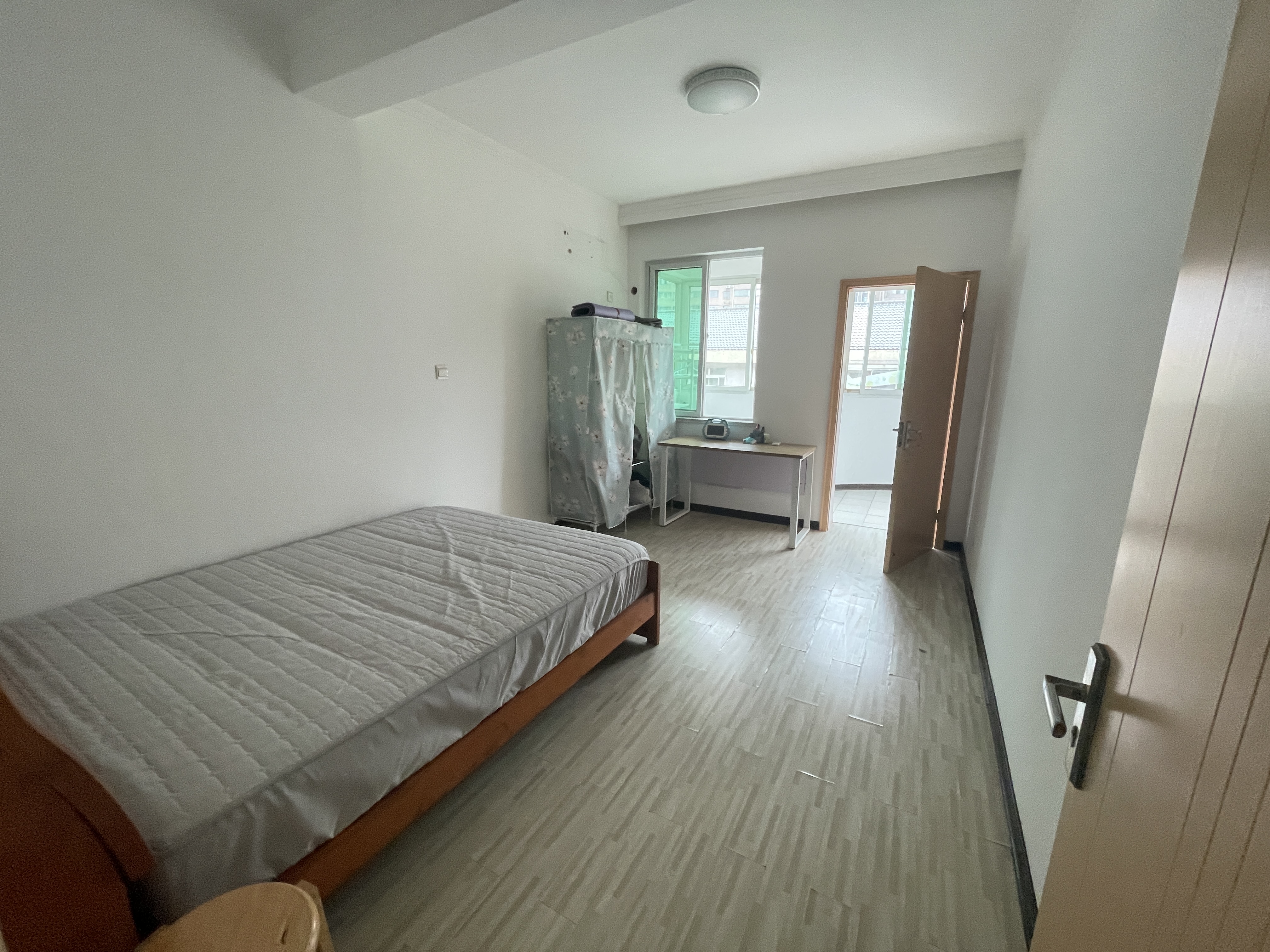 楠湖山庄  3室2厅2卫    36.8万 楠湖山庄  3室2厅2卫    36.8万室内图