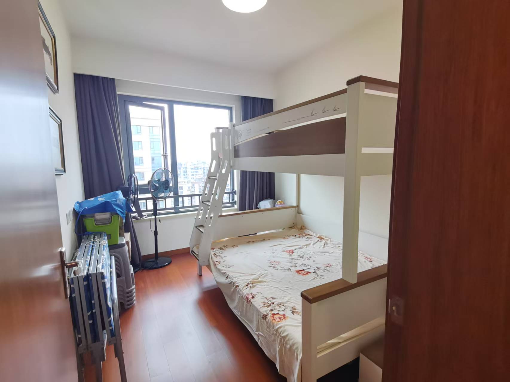 晋合湘水湾四期 3室2厅2卫 130.0万 晋合湘水湾四期 3室2厅2卫 130.0万室内图