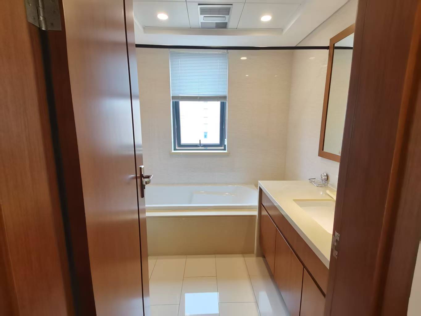 晋合湘水湾四期 3室2厅2卫 130.0万 晋合湘水湾四期 3室2厅2卫 130.0万室内图