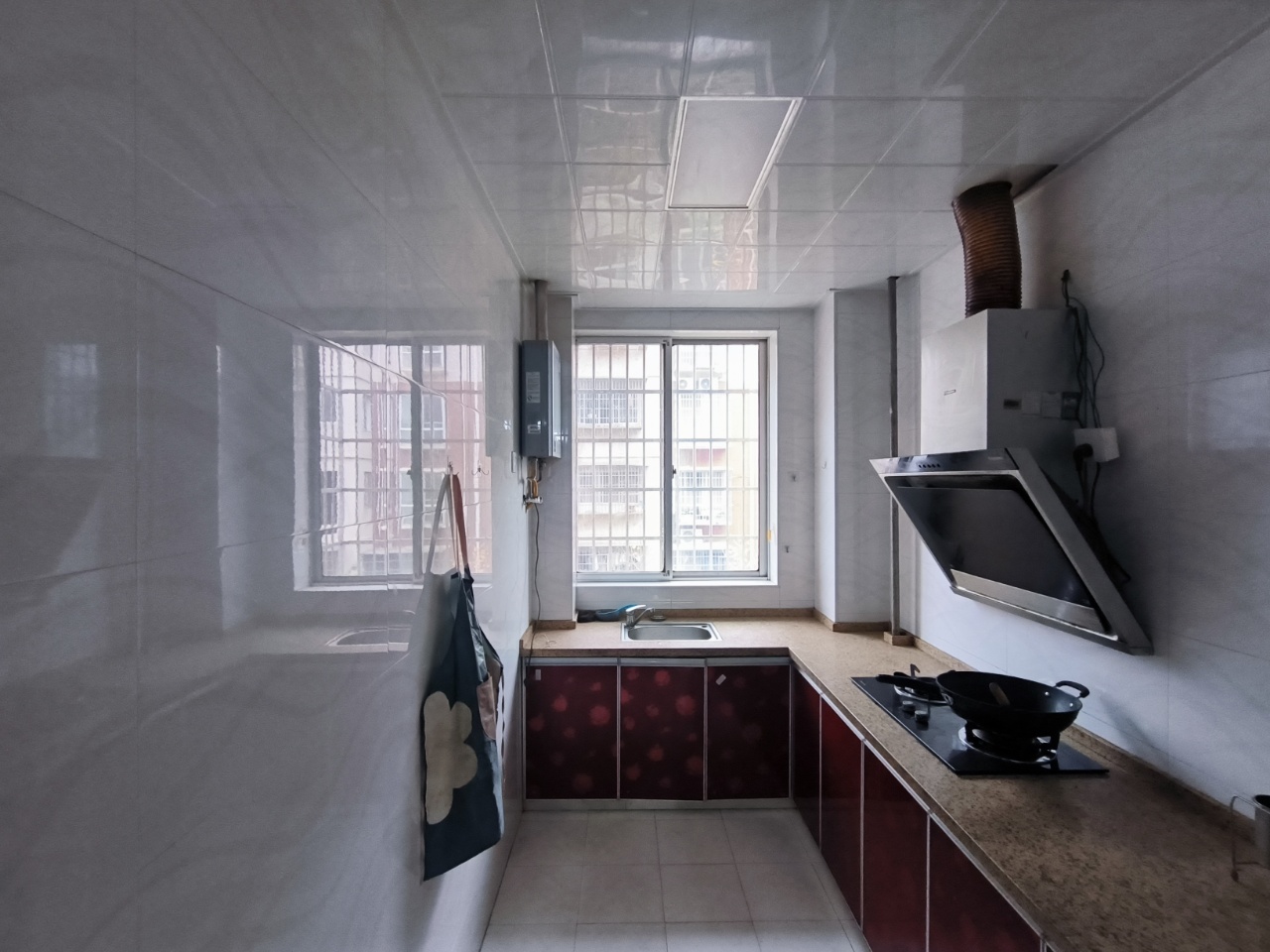 安泰小区  3室2厅1卫    48.0万 安泰小区  3室2厅1卫    48.0万室内图