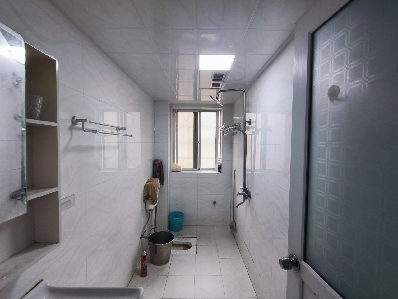 安泰小区  3室2厅1卫    48.0万 安泰小区  3室2厅1卫    48.0万室内图