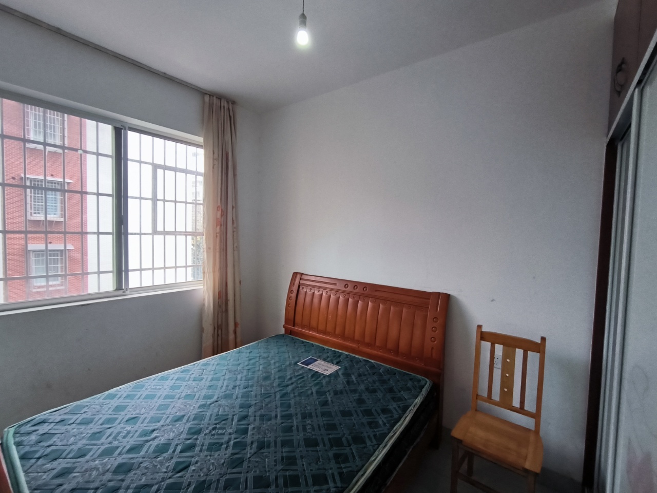 安泰小区  3室2厅1卫    48.0万 安泰小区  3室2厅1卫    48.0万室内图