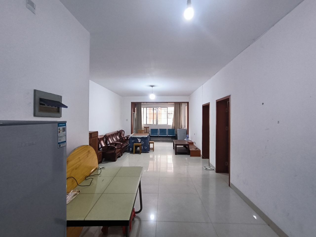 安泰小区  3室2厅1卫    48.0万 安泰小区  3室2厅1卫    48.0万室内图