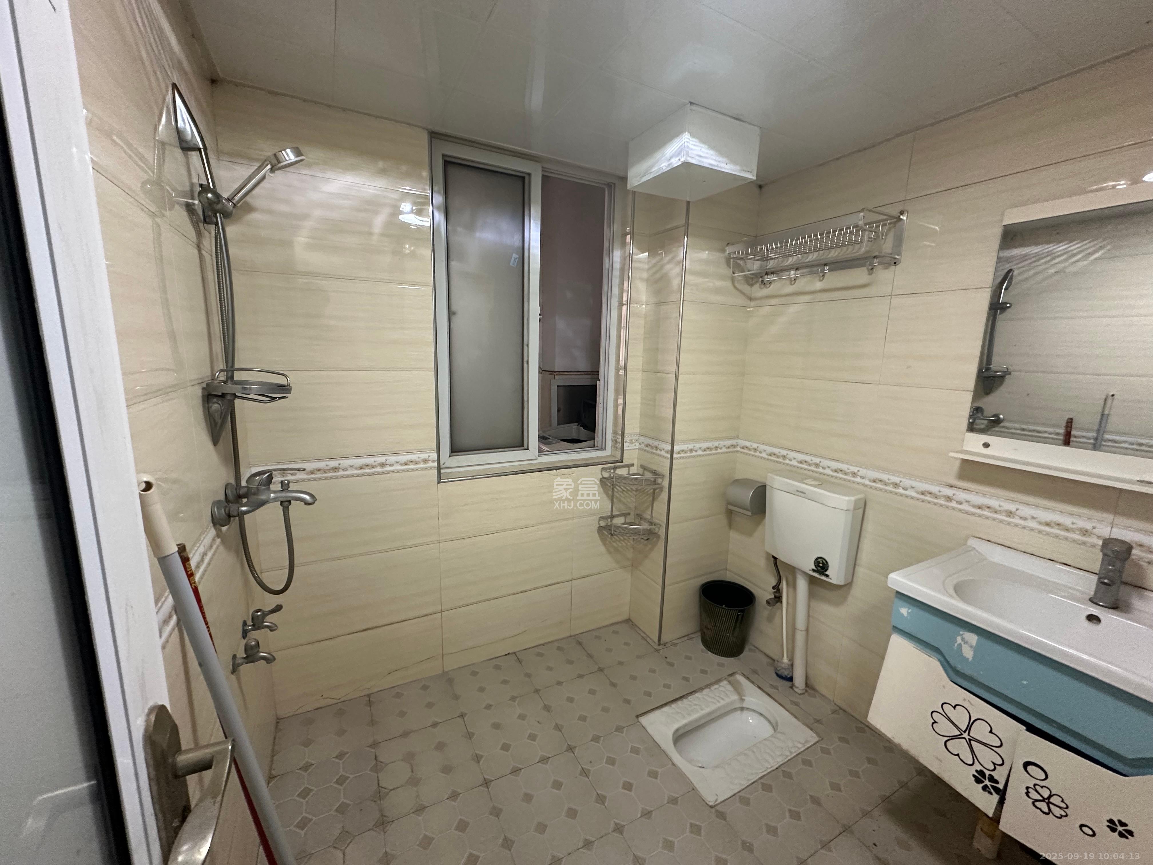 联盟佳苑 3室2厅1卫 1500.0元/月 联盟佳苑 3室2厅1卫 1500.0元/月室内图