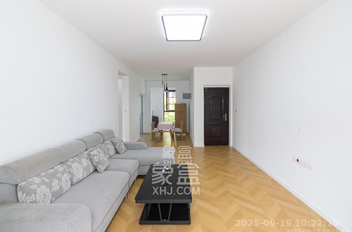 金地三千府（金地湖山樾、金地自在城）  3室2厅2卫    2000.0元/月室内图