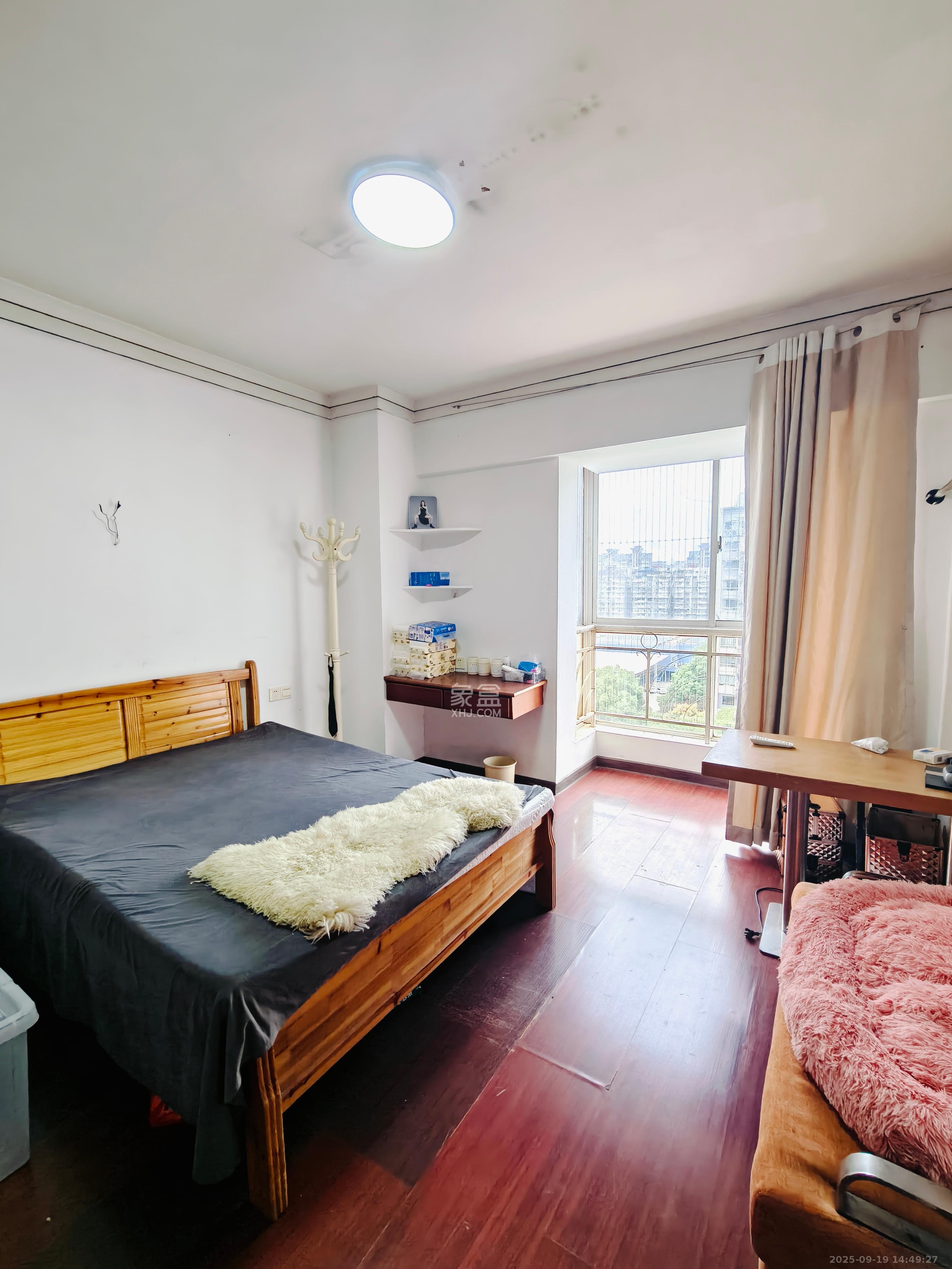 时代先锋 1室0厅0卫 2000.0元/月 时代先锋 1室0厅0卫 2000.0元/月室内图