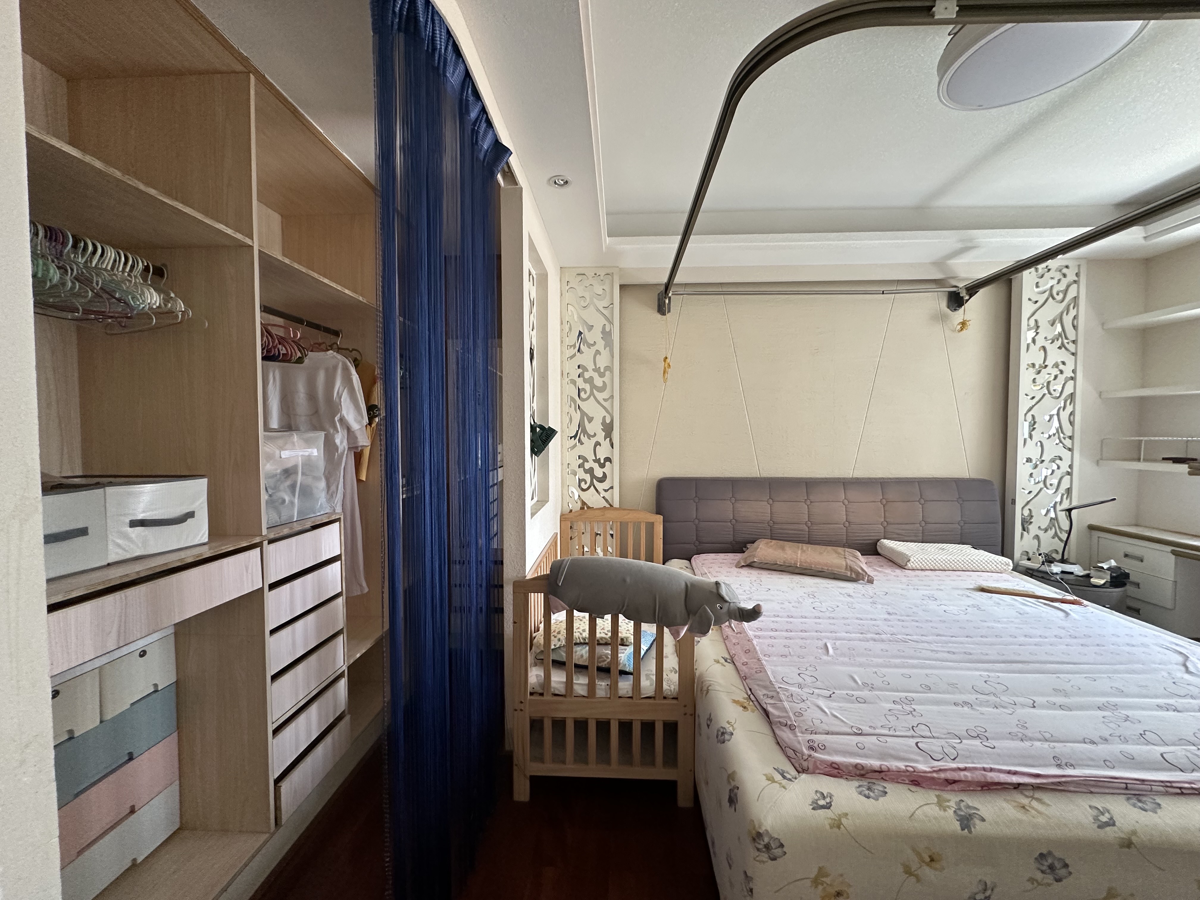 海阔天空-国瑞城二期(雅仕苑) 4室2厅2卫 5600.0元/月 海阔天空-国瑞城二期(雅仕苑) 4室2厅2卫 5600.0元/月室内图