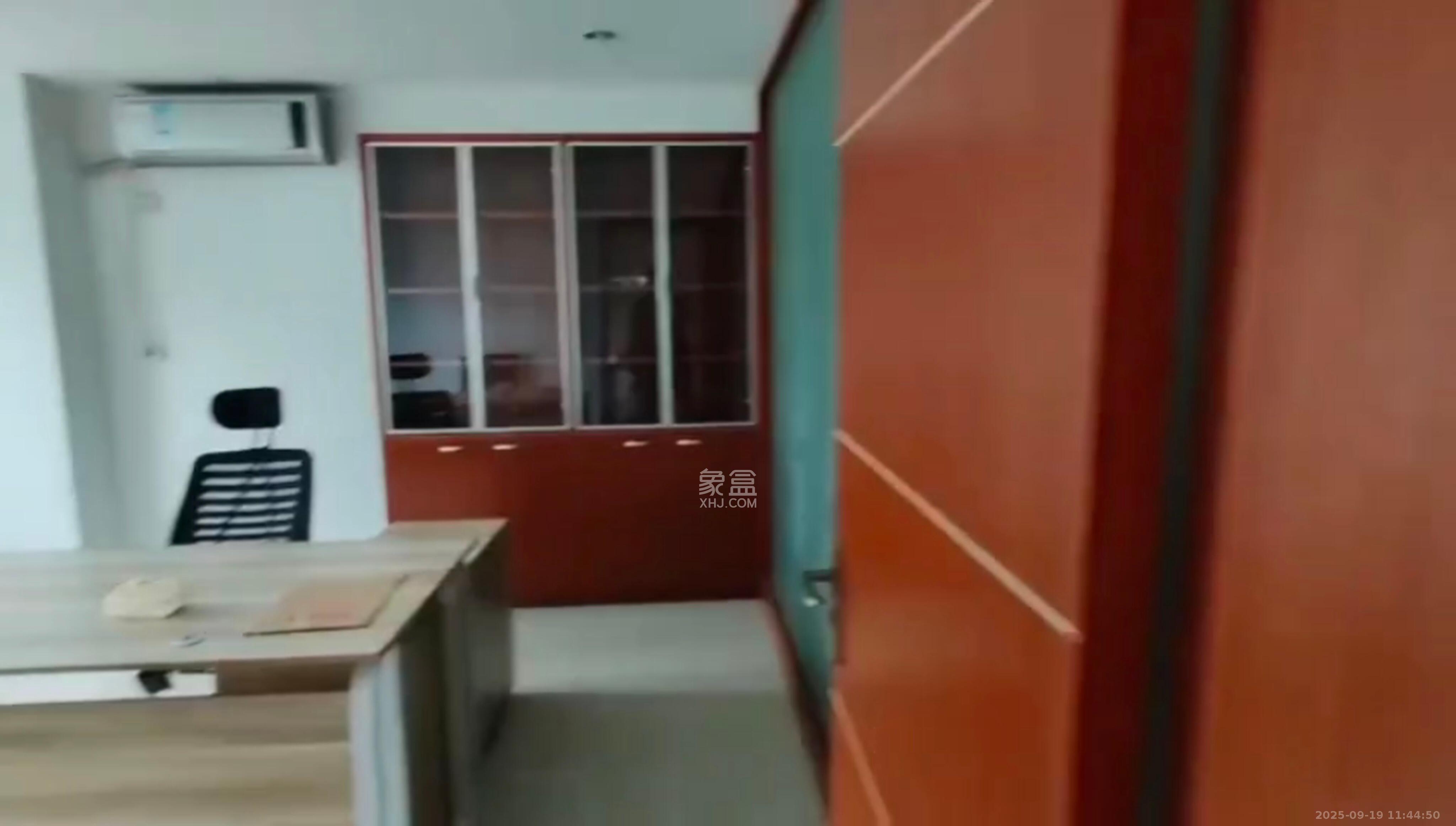 长城华都  1室1厅1卫    3000.0元/月室内图