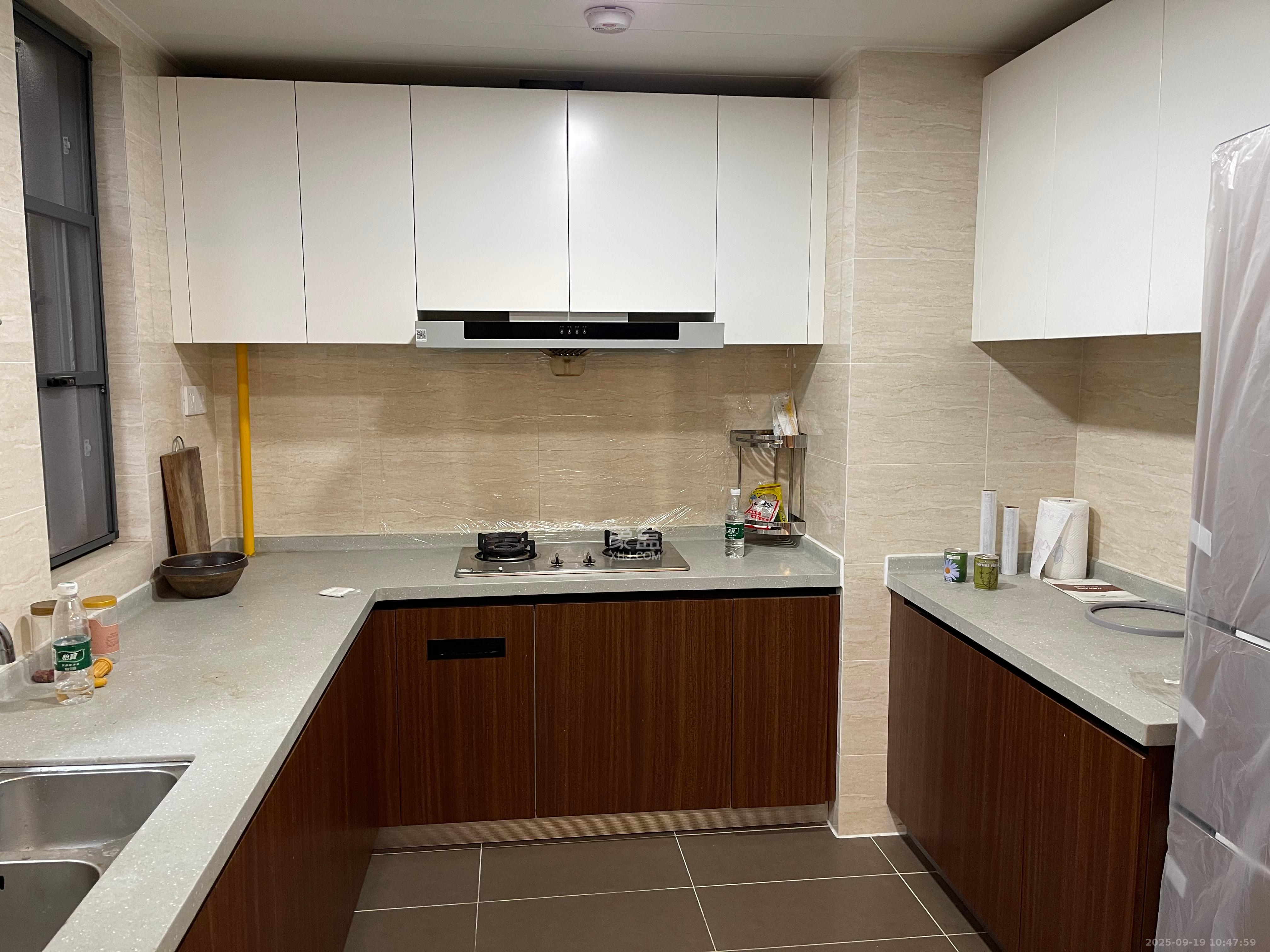 万科里金域国际  4室2厅2卫    4500.0元/月室内图