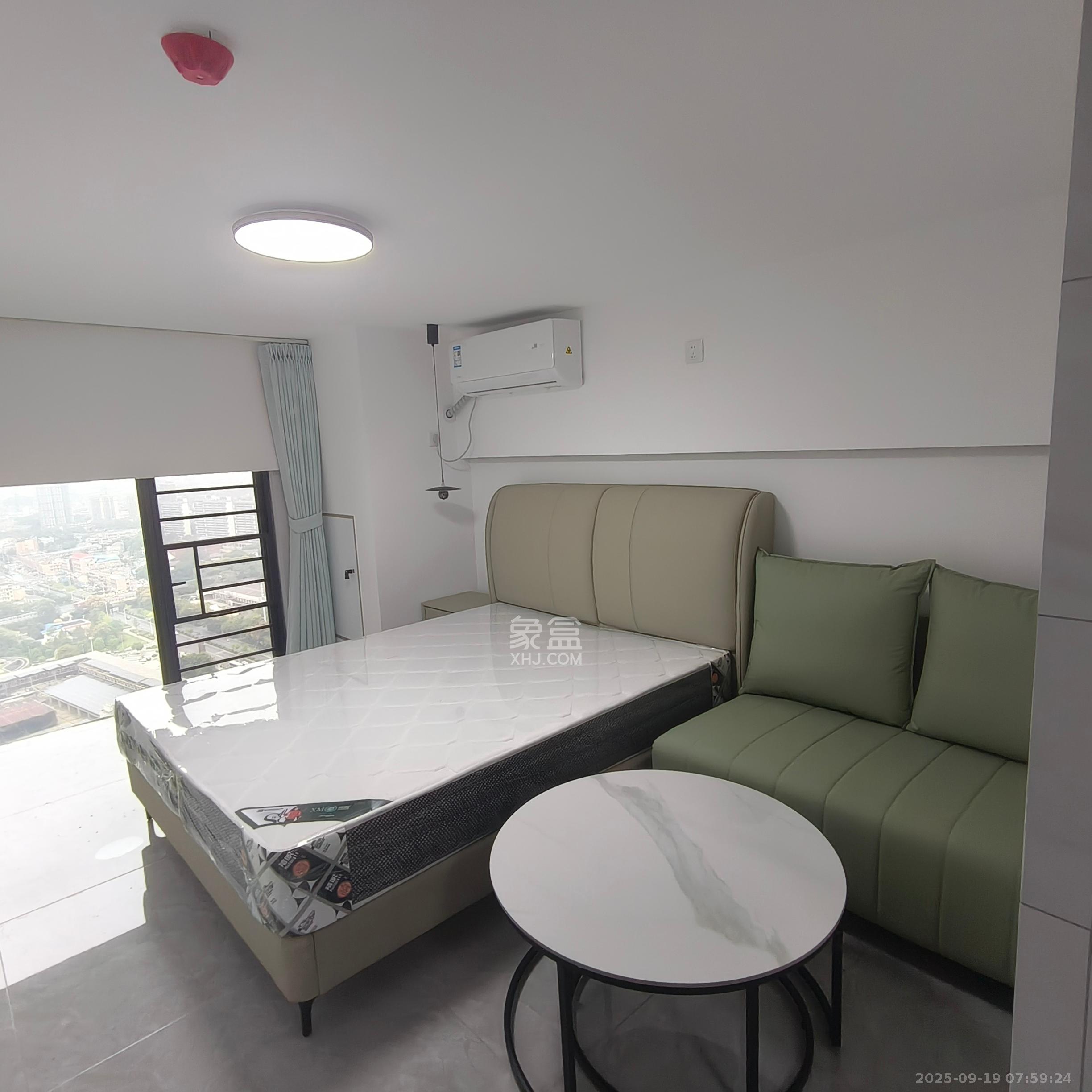 梅溪悦章 1室1厅1卫 1500.0元/月 梅溪悦章 1室1厅1卫 1500.0元/月室内图