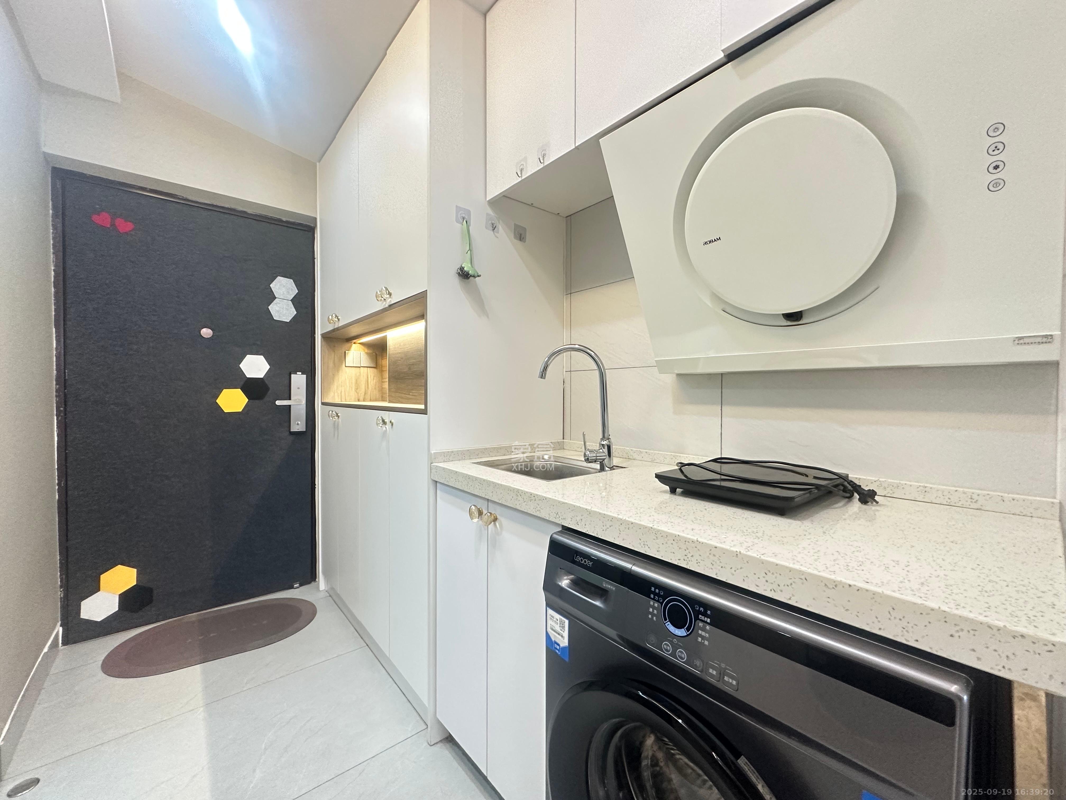 保利麓谷林语I区  1室1厅1卫    1500.0元/月室内图