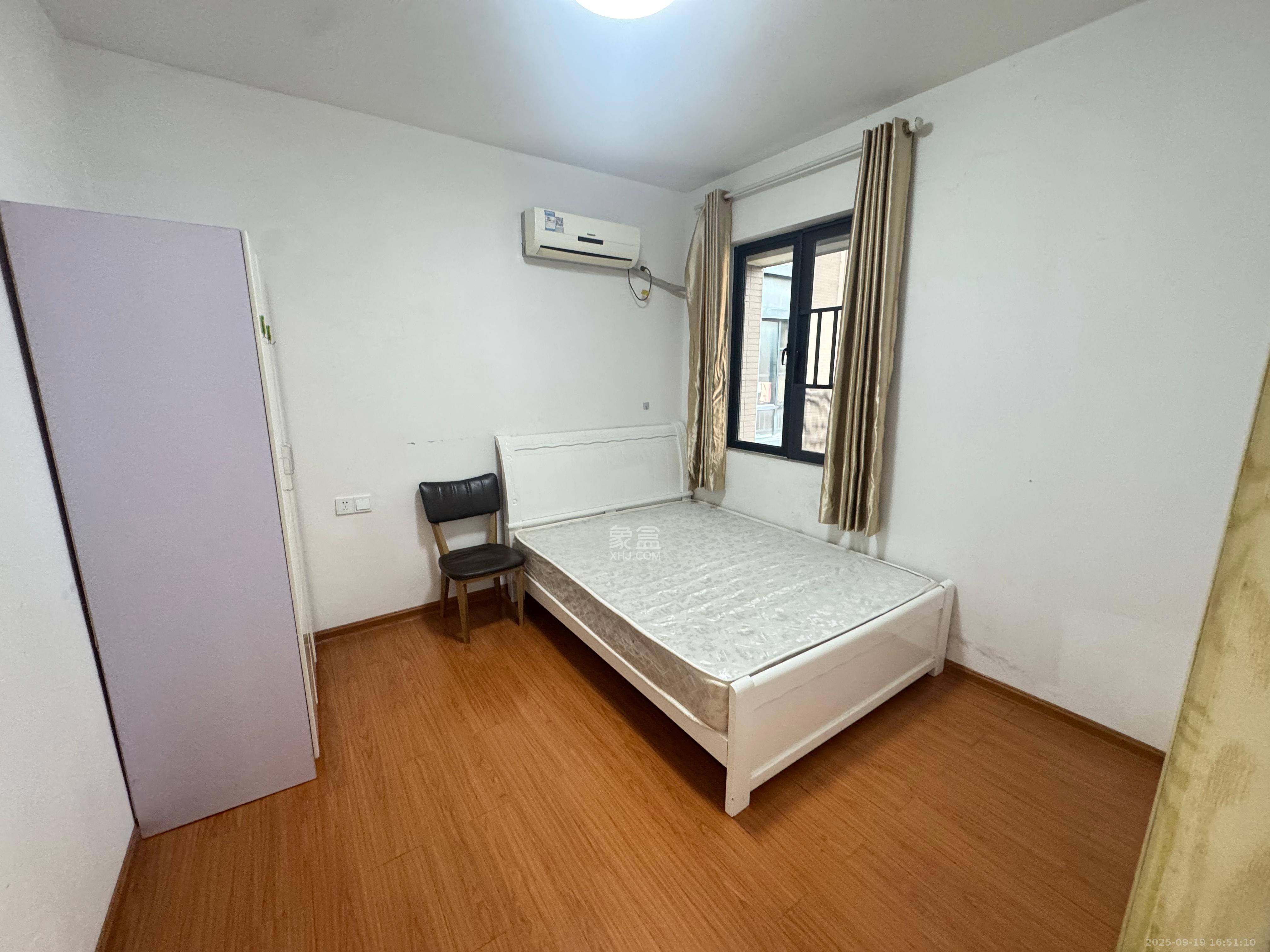 长房天翼未来城 3室2厅2卫 3500.0元/月 长房天翼未来城 3室2厅2卫 3500.0元/月室内图