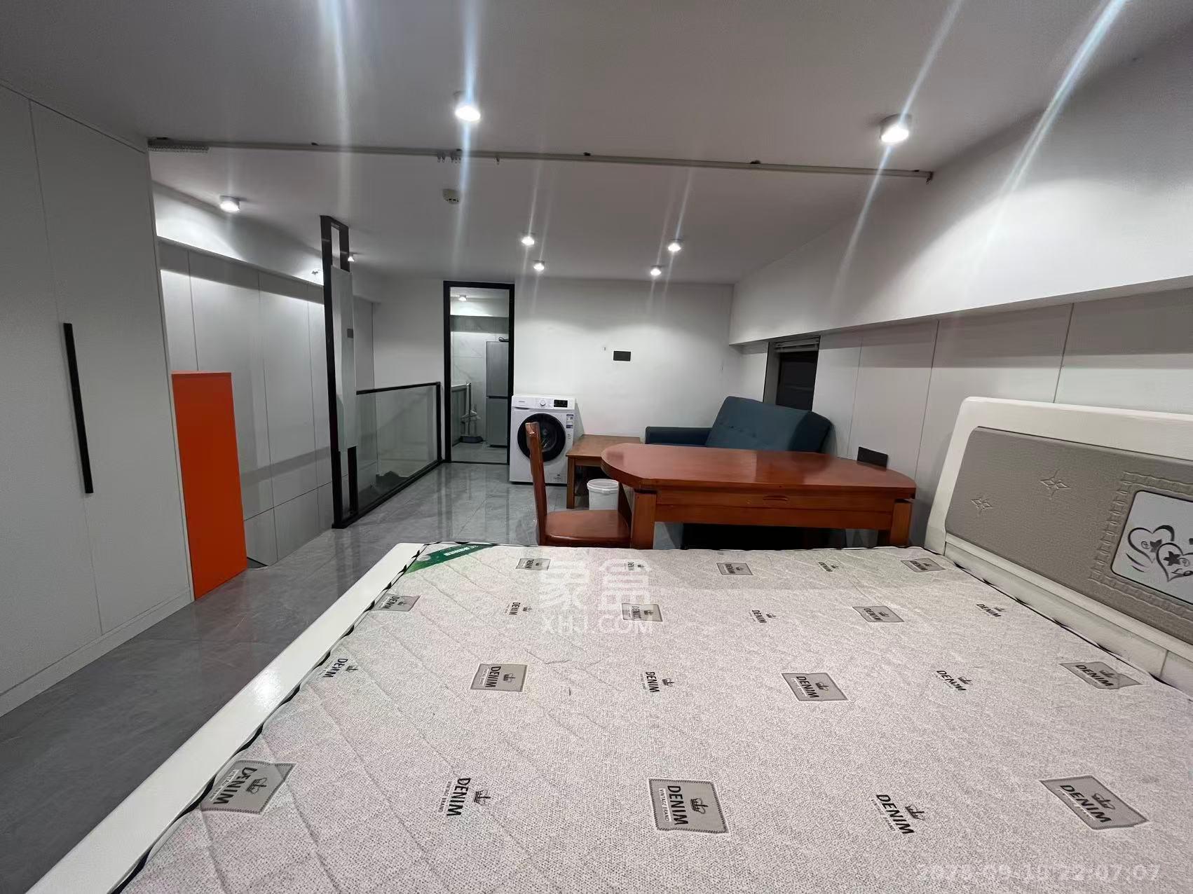 龙湖新壹城 1室0厅0卫 1500.0元/月 龙湖新壹城 1室0厅0卫 1500.0元/月室内图