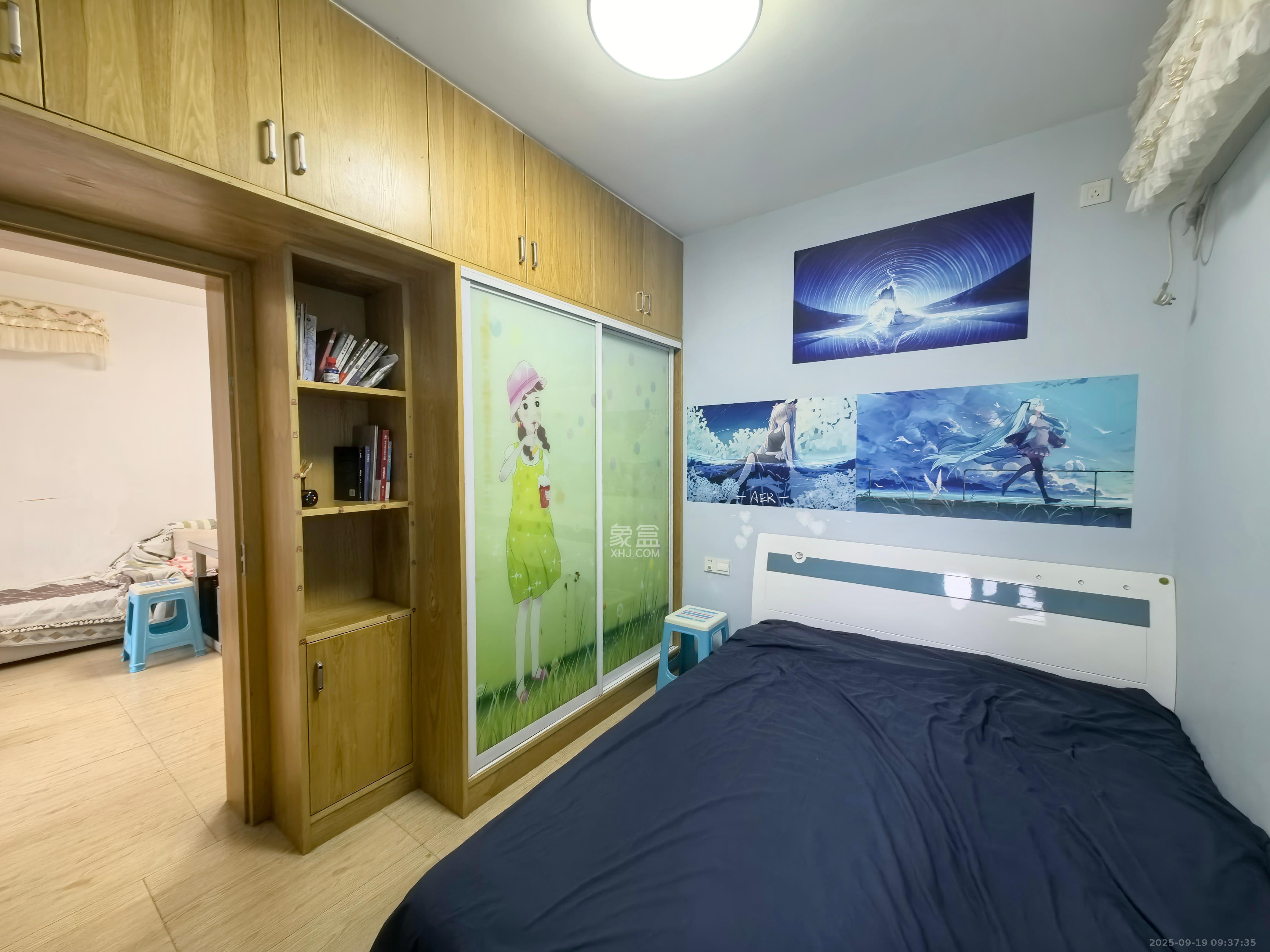 旭辉御府  3室2厅1卫    2400.0元/月室内图