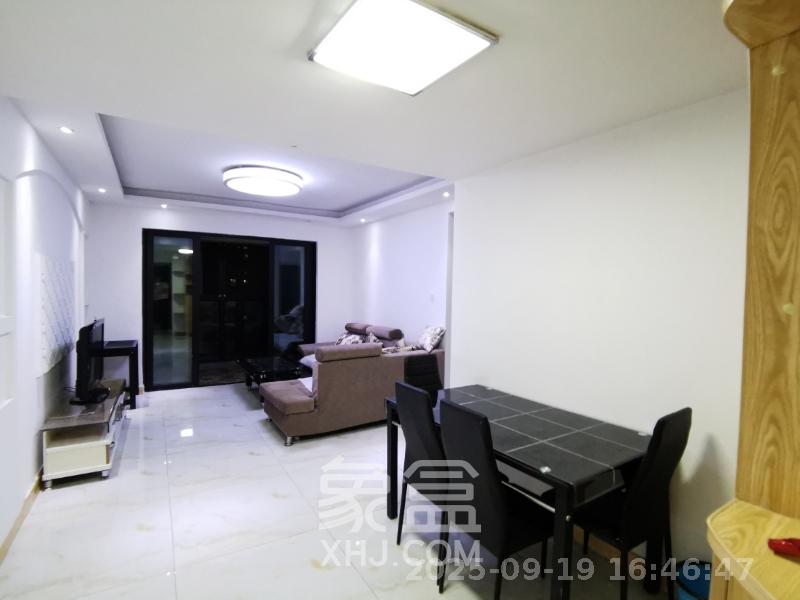 阿普阿布  1室2厅1卫    2300.0元/月