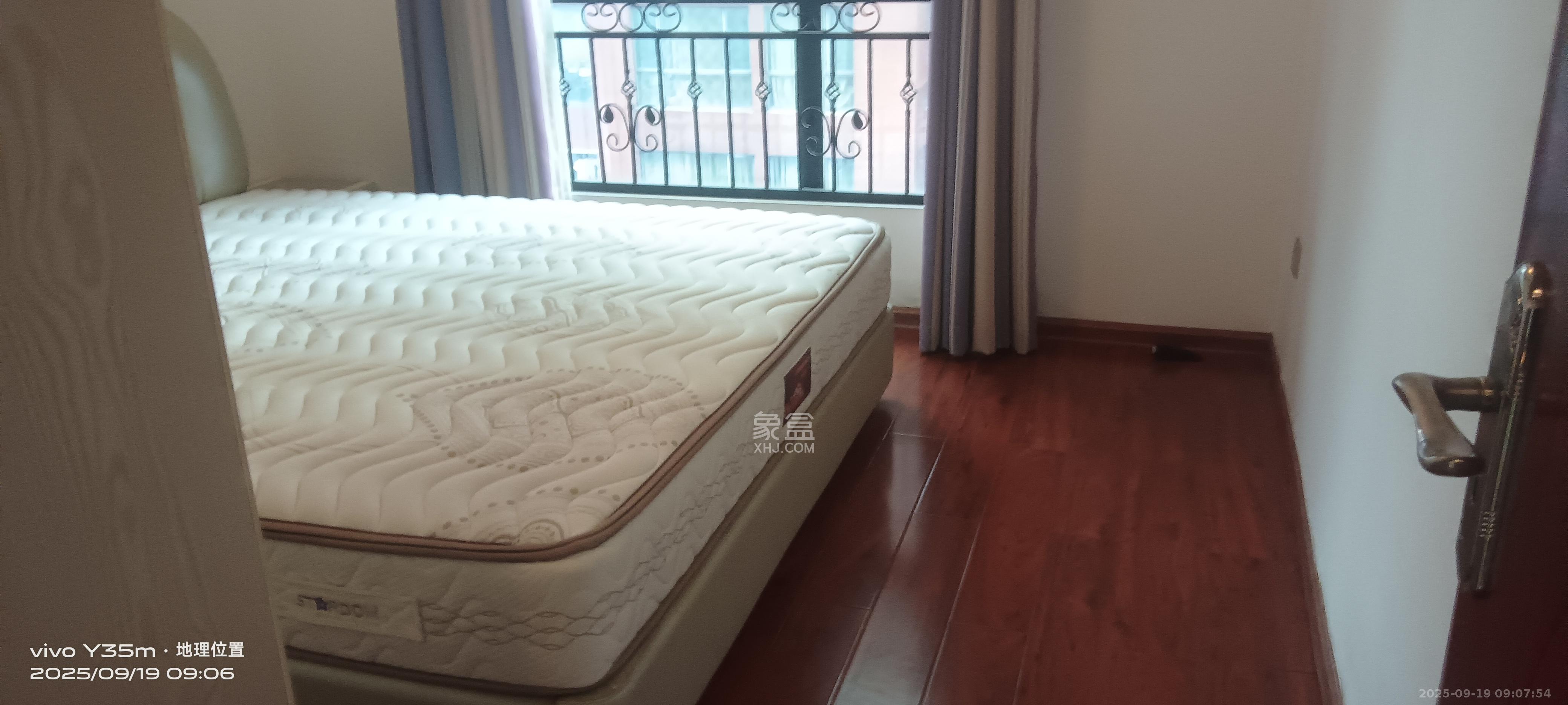 公园9号 2室2厅1卫 3800.0元/月 公园9号 2室2厅1卫 3800.0元/月室内图