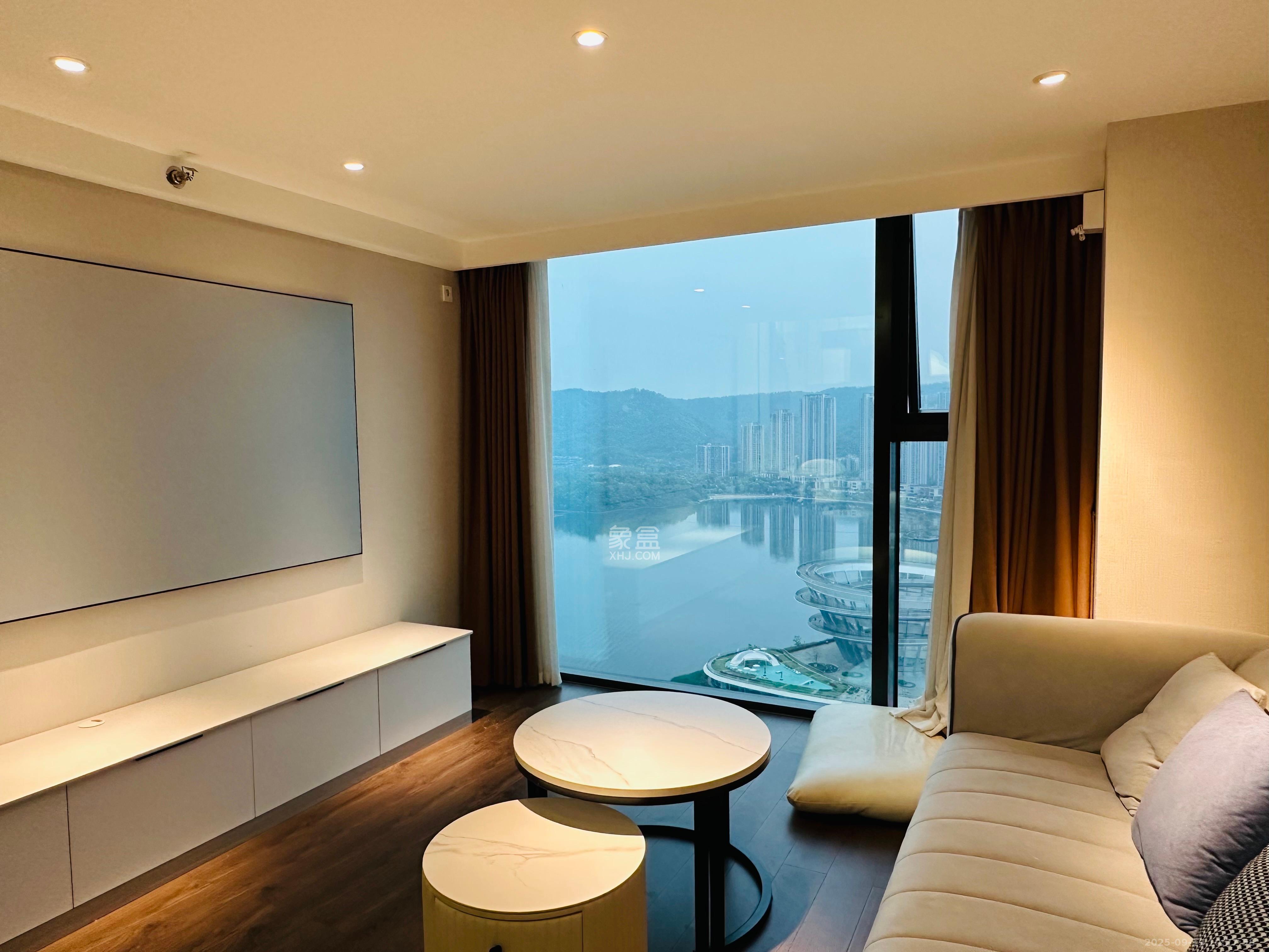 达美寰宇中心 2室2厅1卫 3500.0元/月 达美寰宇中心 2室2厅1卫 3500.0元/月室内图