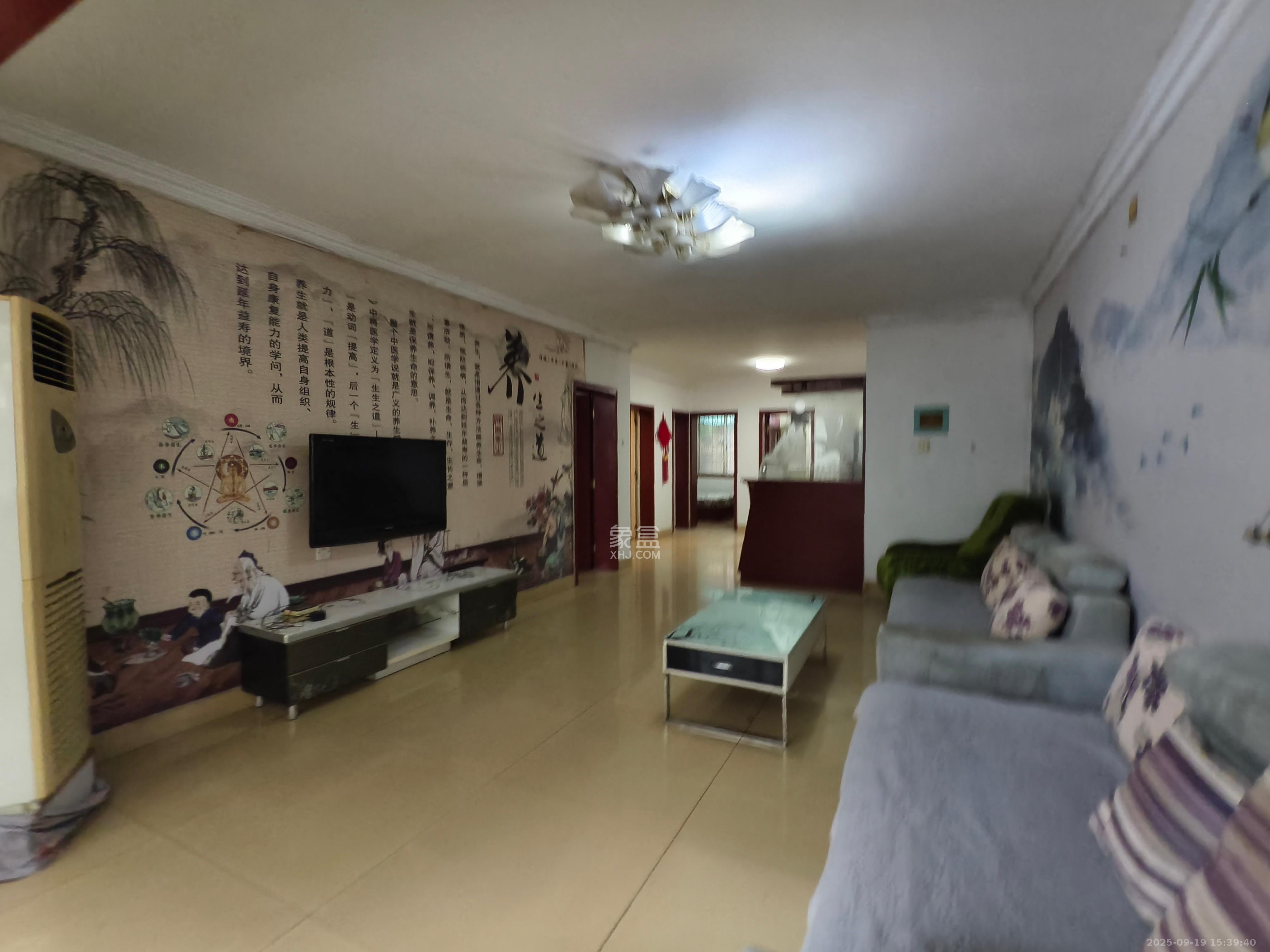 富绿新村  3室2厅2卫   1800.00元/月室内图