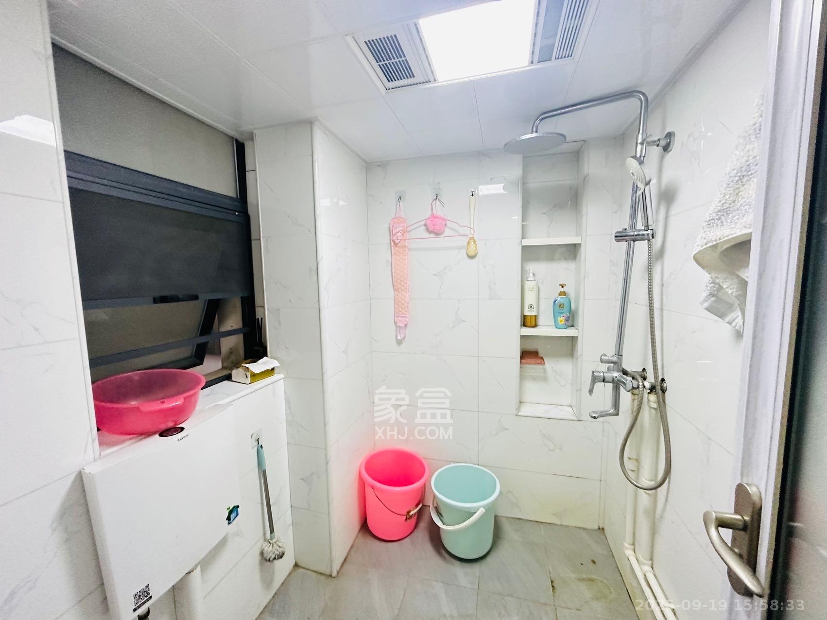 达美美立方  1室0厅0卫    3200.0元/月室内图