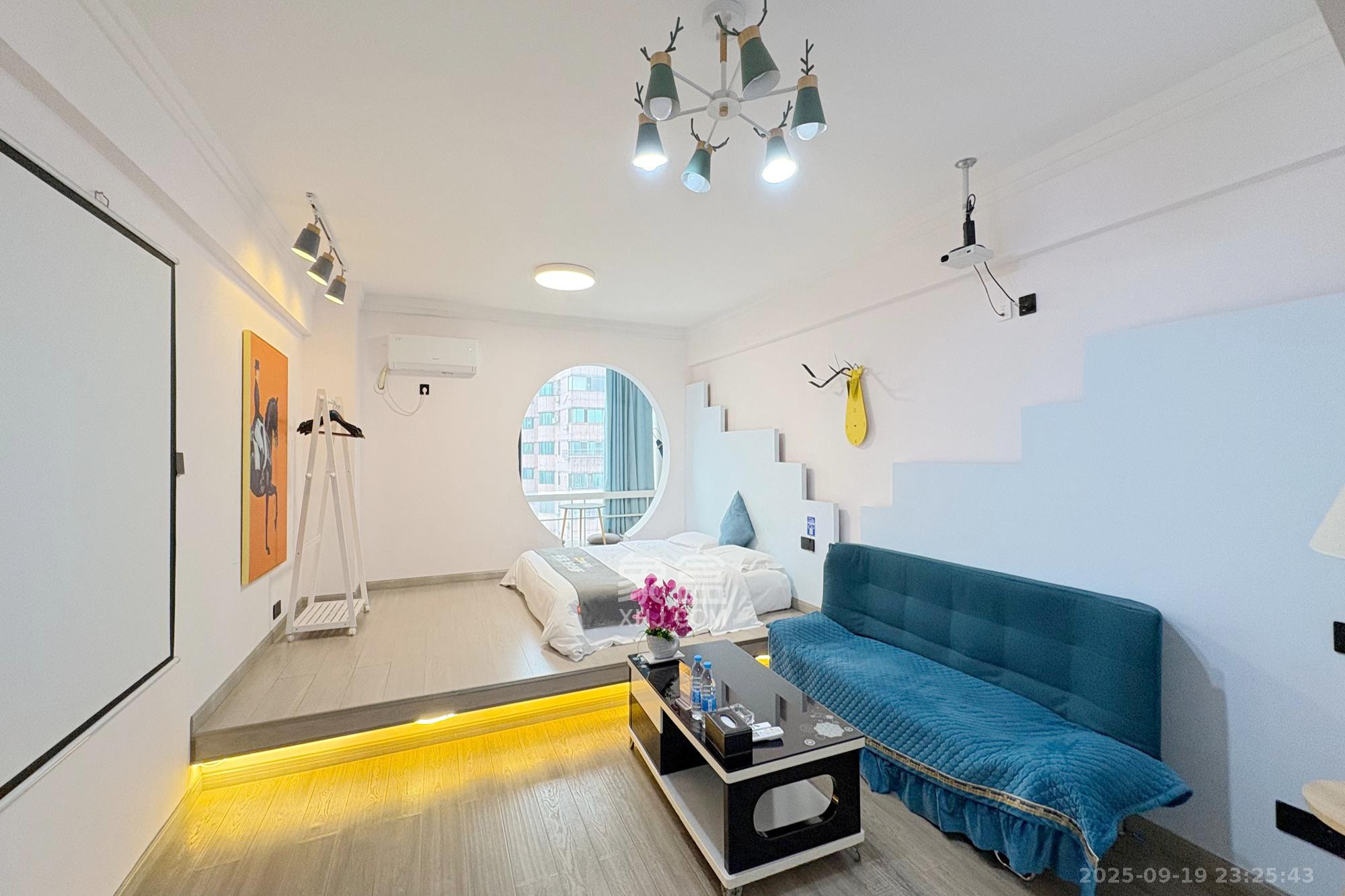 英尚国际 1室1厅1卫 41.0万 英尚国际 1室1厅1卫 41.0万卧室