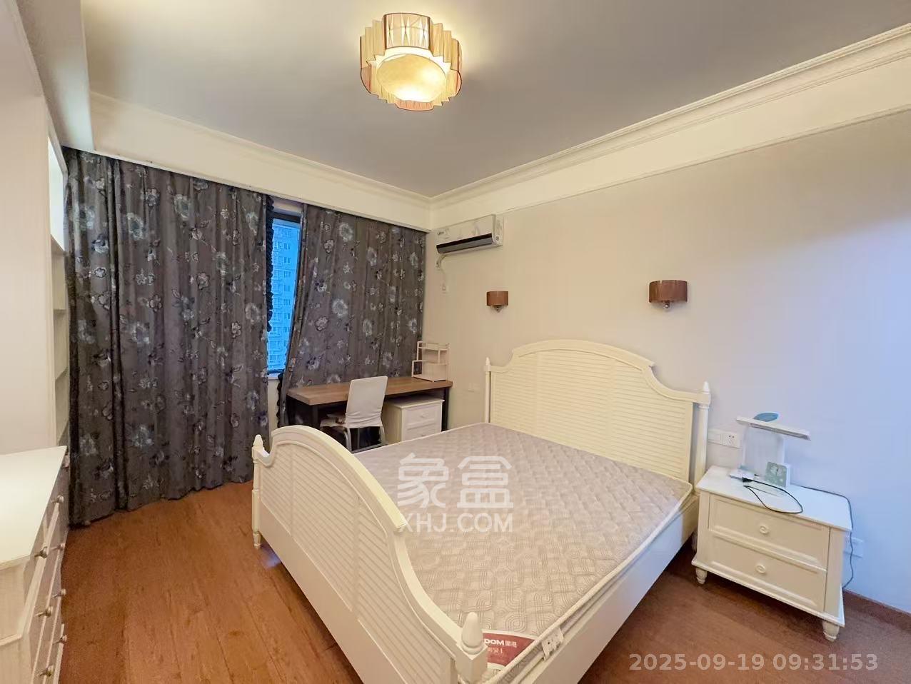 博林金谷  3室2厅2卫    3200.0元/月室内图