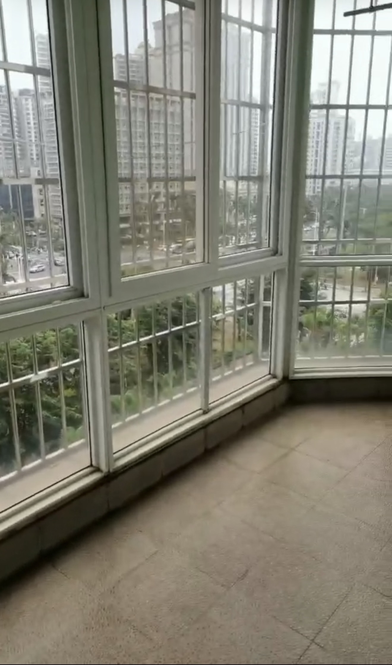 海怡豪园 4室2厅2卫 5000.0元/月 海怡豪园 4室2厅2卫 5000.0元/月室内图