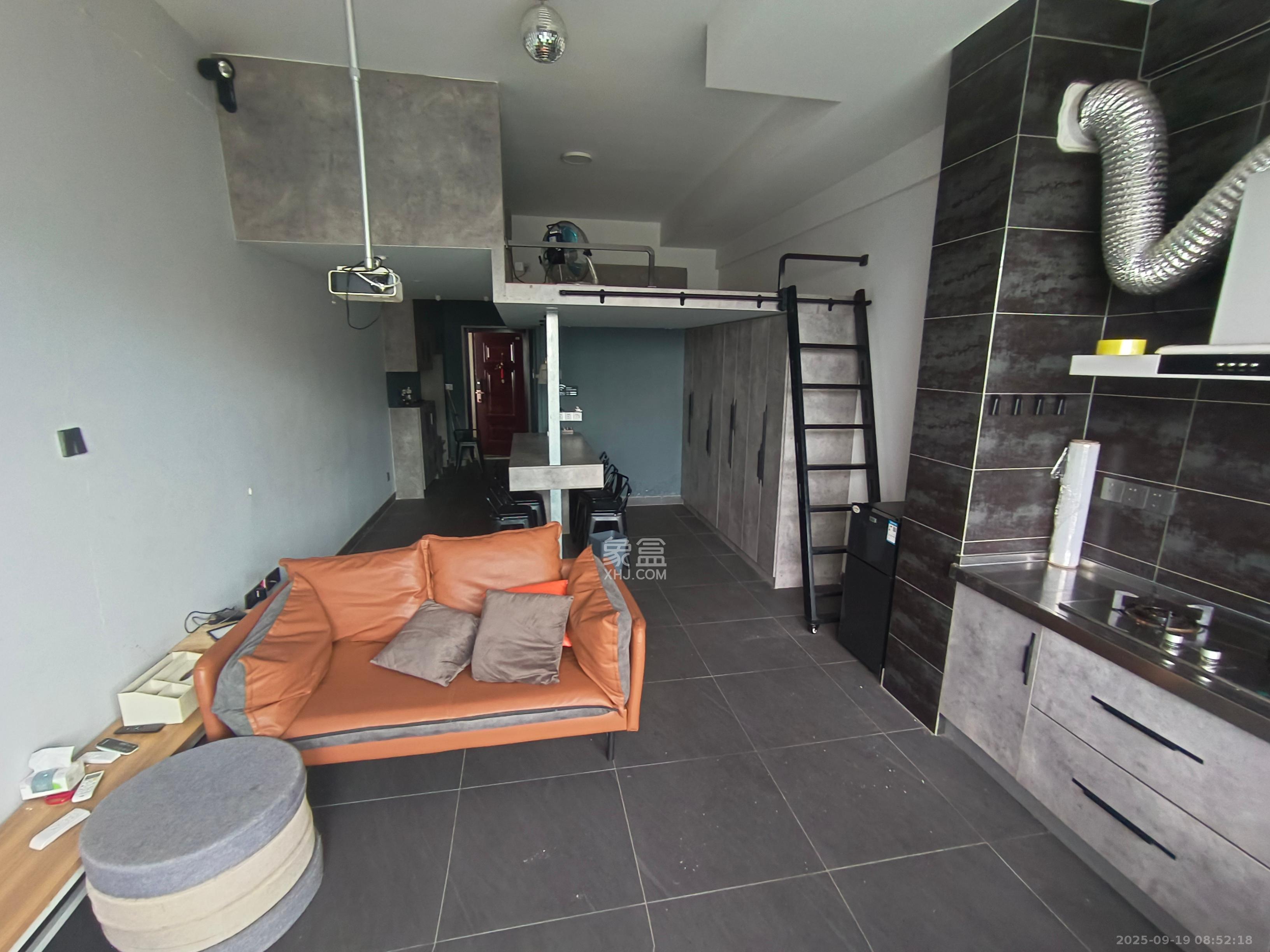 东业上城嘉苑(晟悦国际) 1室1厅1卫 1450.0元/月 东业上城嘉苑(晟悦国际) 1室1厅1卫 1450.0元/月室内图