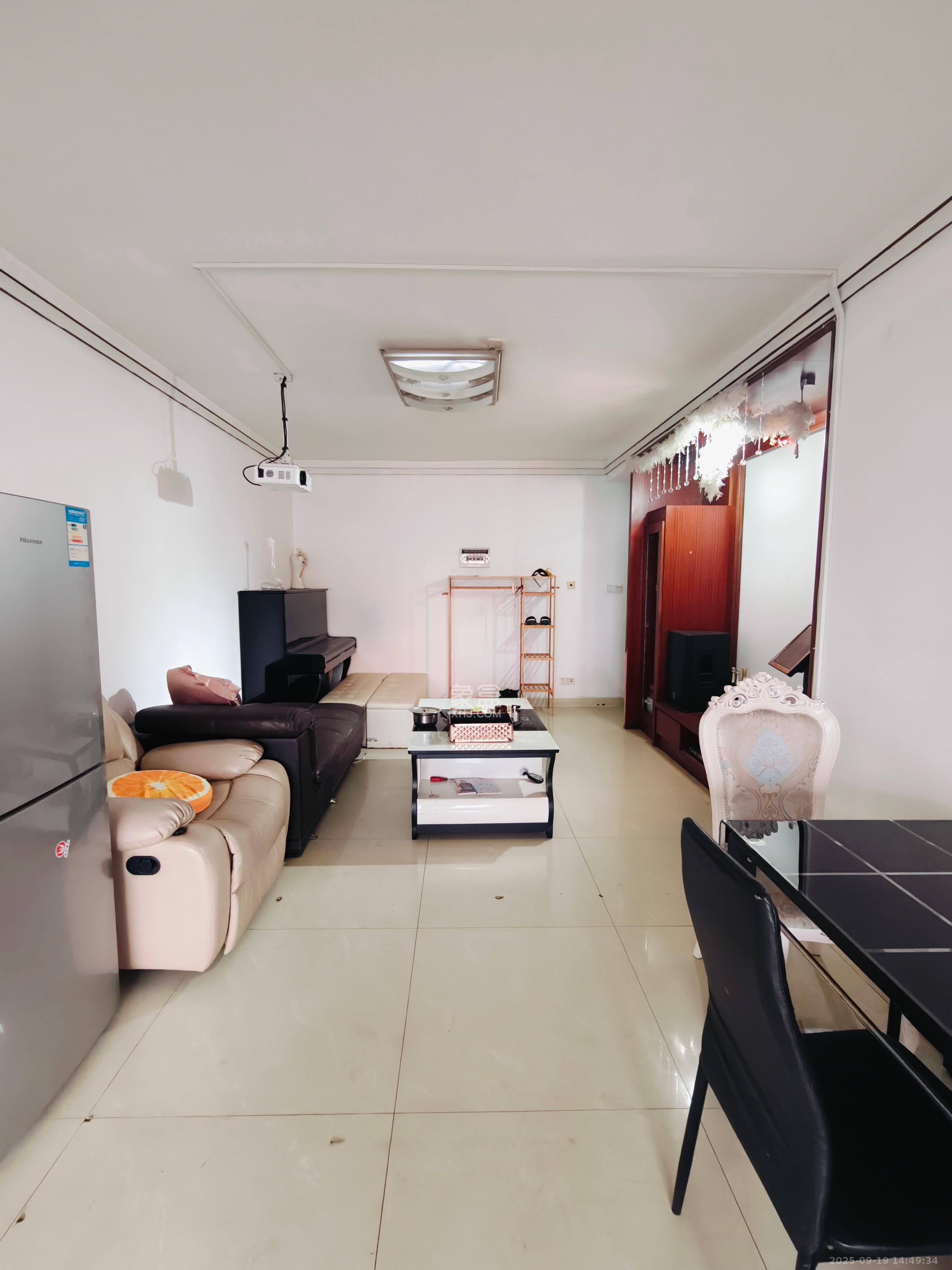 时代先锋 1室0厅0卫 2000.0元/月 时代先锋 1室0厅0卫 2000.0元/月室内图