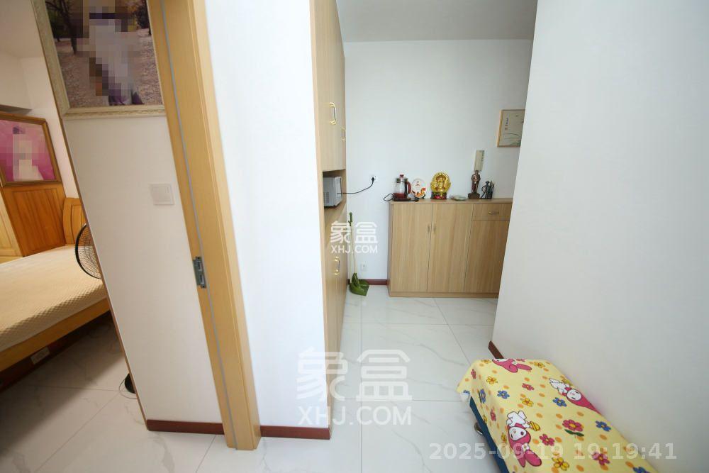 印象天心 1室1厅1卫 2800.0元/月 印象天心 1室1厅1卫 2800.0元/月室内图