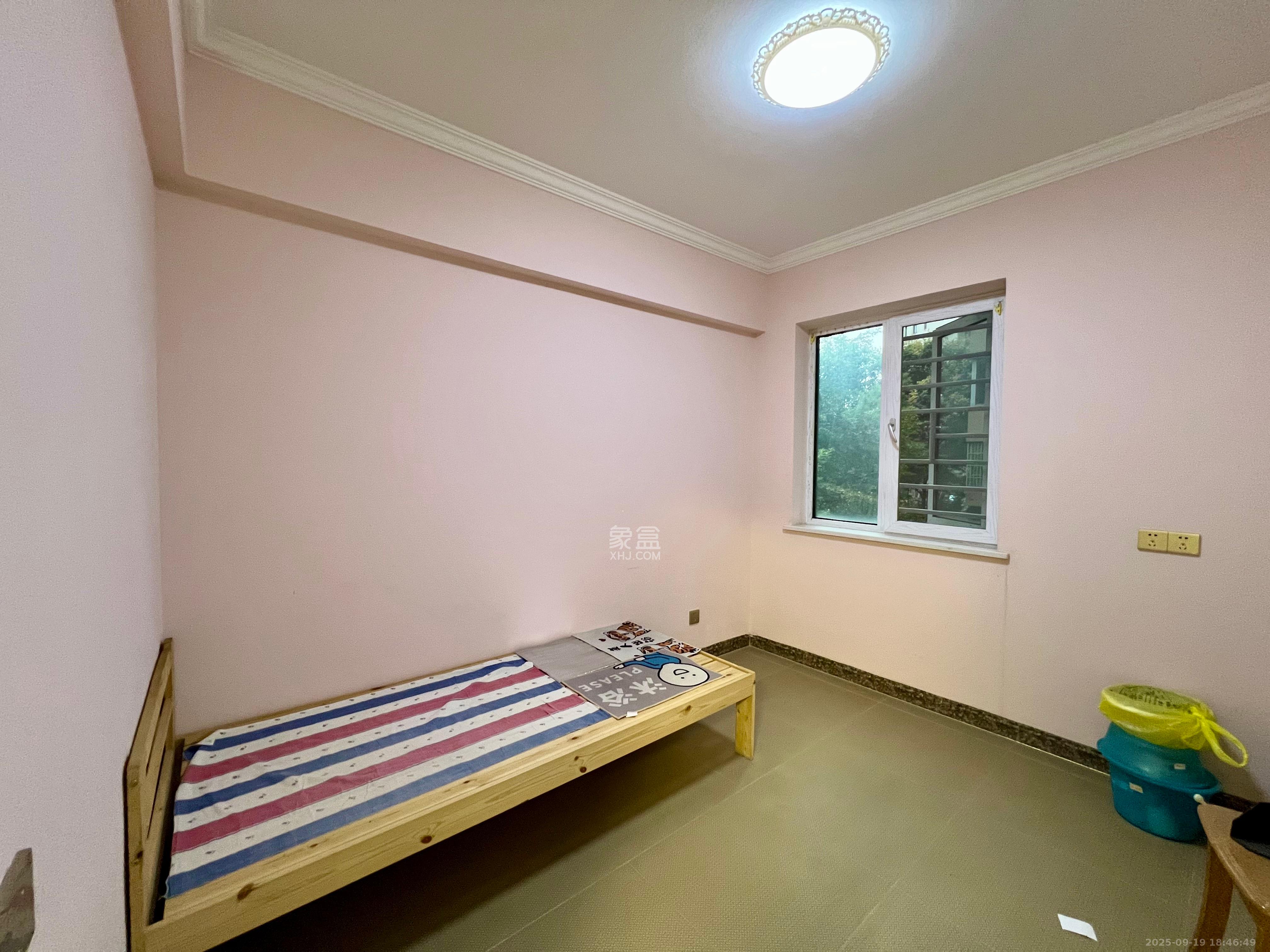 钱隆世家 2室2厅1卫 2000.0元/月 钱隆世家 2室2厅1卫 2000.0元/月室内图