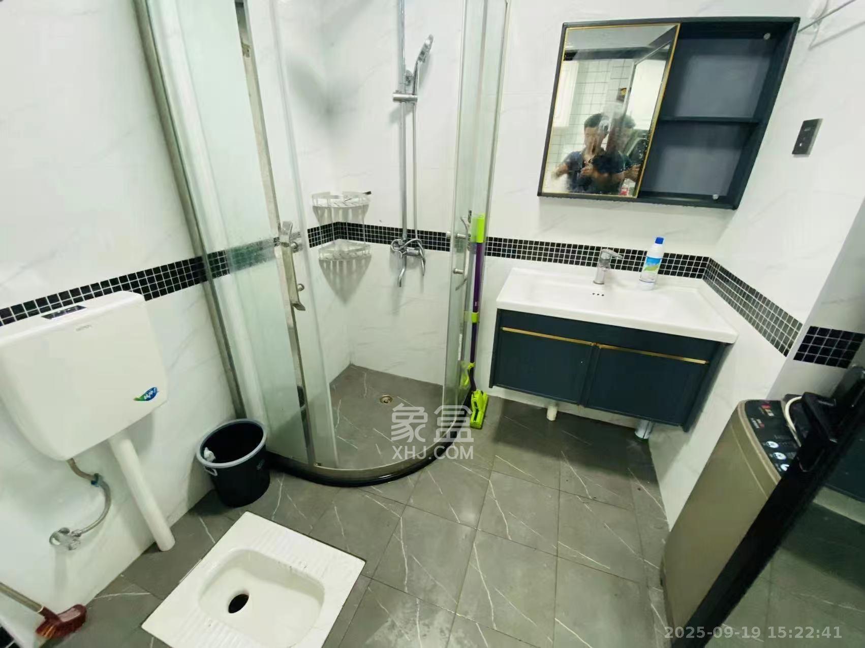 中建悦和城 1室1厅1卫 1400.0元/月 中建悦和城 1室1厅1卫 1400.0元/月室内图