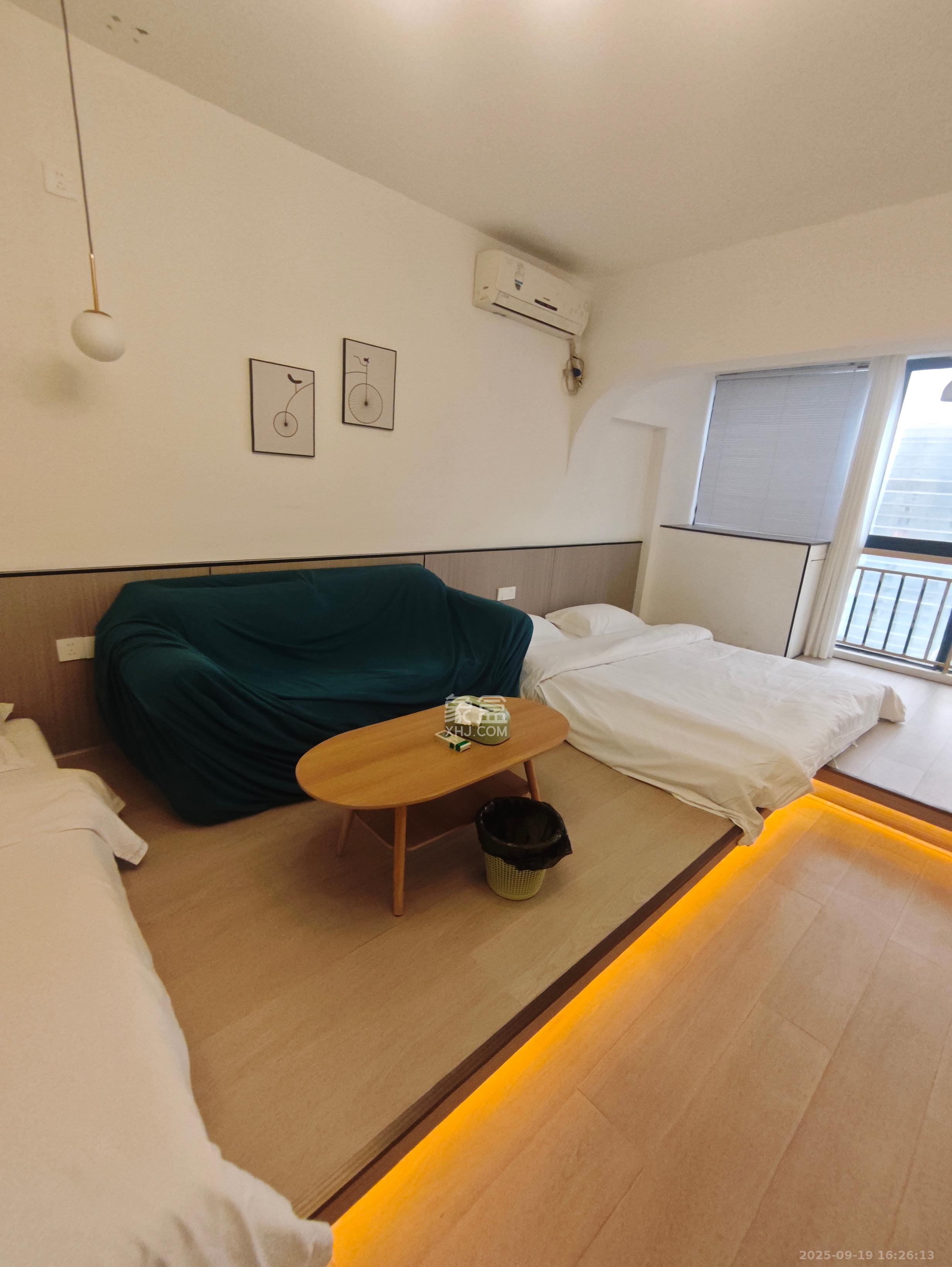 七彩丽都 1室1厅1卫 1980.0元/月 七彩丽都 1室1厅1卫 1980.0元/月室内图