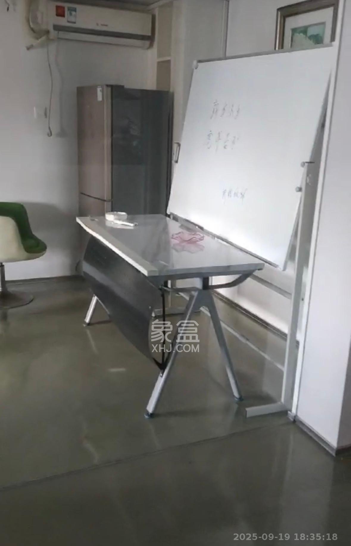 雅阁国际 1室0厅0卫 3000.0元/月 雅阁国际 1室0厅0卫 3000.0元/月室内图