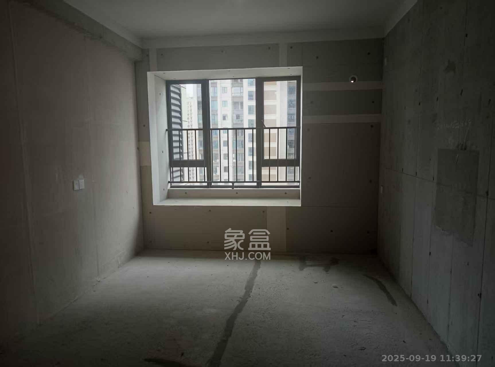 旭辉国悦府 3室2厅2卫 1000.0元/月 旭辉国悦府 3室2厅2卫 1000.0元/月室内图